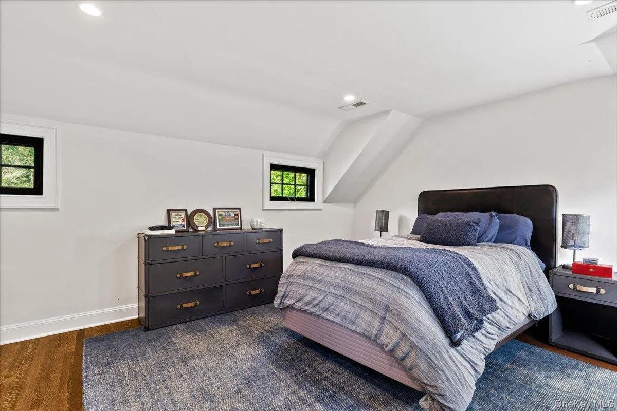 16 Pleasant Ridge Road, Harrison, NY, 4 Bedrooms Bedrooms, 12 Rooms Rooms,4 BathroomsBathrooms,Residential,For Rent,Pleasant Ridge,0,1008000 16 Pleasant Ridge Road, Harrison, NY, 4 Bedrooms Bedrooms, 12 Rooms Rooms,4 BathroomsBathrooms,Residential,For Rent,Pleasant Ridge,0,1008000