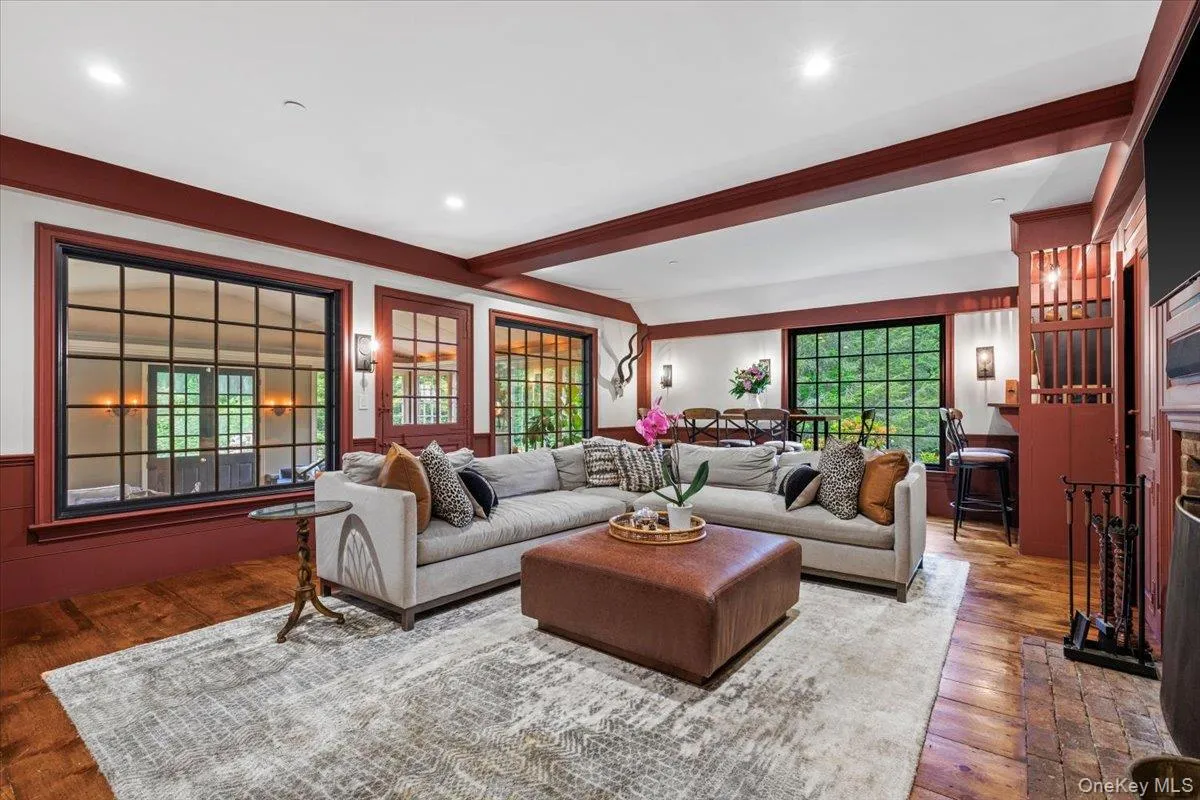 16 Pleasant Ridge Road, Harrison, NY, 4 Bedrooms Bedrooms, 12 Rooms Rooms,4 BathroomsBathrooms,Residential,For Rent,Pleasant Ridge,0,1008000 16 Pleasant Ridge Road, Harrison, NY, 4 Bedrooms Bedrooms, 12 Rooms Rooms,4 BathroomsBathrooms,Residential,For Rent,Pleasant Ridge,0,1008000