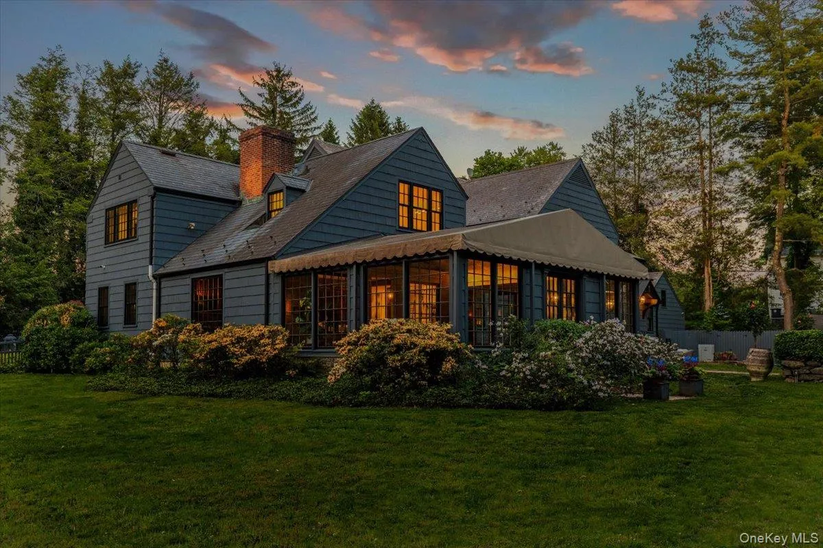 16 Pleasant Ridge Road, Harrison, NY, 4 Bedrooms Bedrooms, 12 Rooms Rooms,4 BathroomsBathrooms,Residential,For Rent,Pleasant Ridge,0,1008000 16 Pleasant Ridge Road, Harrison, NY, 4 Bedrooms Bedrooms, 12 Rooms Rooms,4 BathroomsBathrooms,Residential,For Rent,Pleasant Ridge,0,1008000