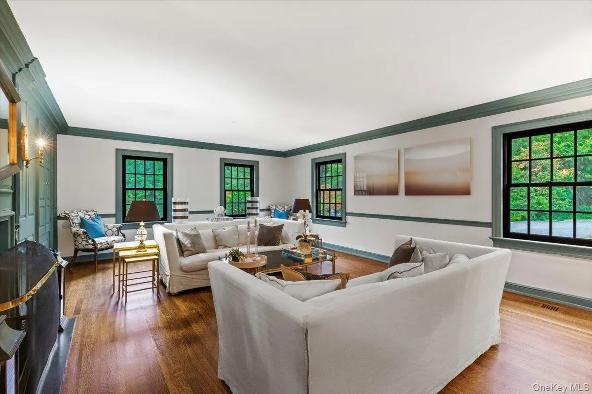 16 Pleasant Ridge Road, Harrison, NY, 4 Bedrooms Bedrooms, 12 Rooms Rooms,4 BathroomsBathrooms,Residential,For Rent,Pleasant Ridge,0,1008000 16 Pleasant Ridge Road, Harrison, NY, 4 Bedrooms Bedrooms, 12 Rooms Rooms,4 BathroomsBathrooms,Residential,For Rent,Pleasant Ridge,0,1008000