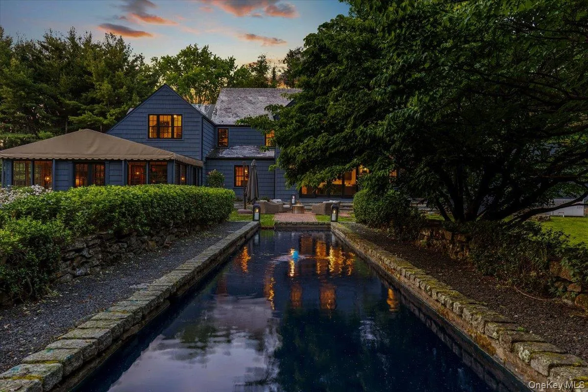16 Pleasant Ridge Road, Harrison, NY, 4 Bedrooms Bedrooms, 12 Rooms Rooms,4 BathroomsBathrooms,Residential,For Rent,Pleasant Ridge,0,1008000 16 Pleasant Ridge Road, Harrison, NY, 4 Bedrooms Bedrooms, 12 Rooms Rooms,4 BathroomsBathrooms,Residential,For Rent,Pleasant Ridge,0,1008000
