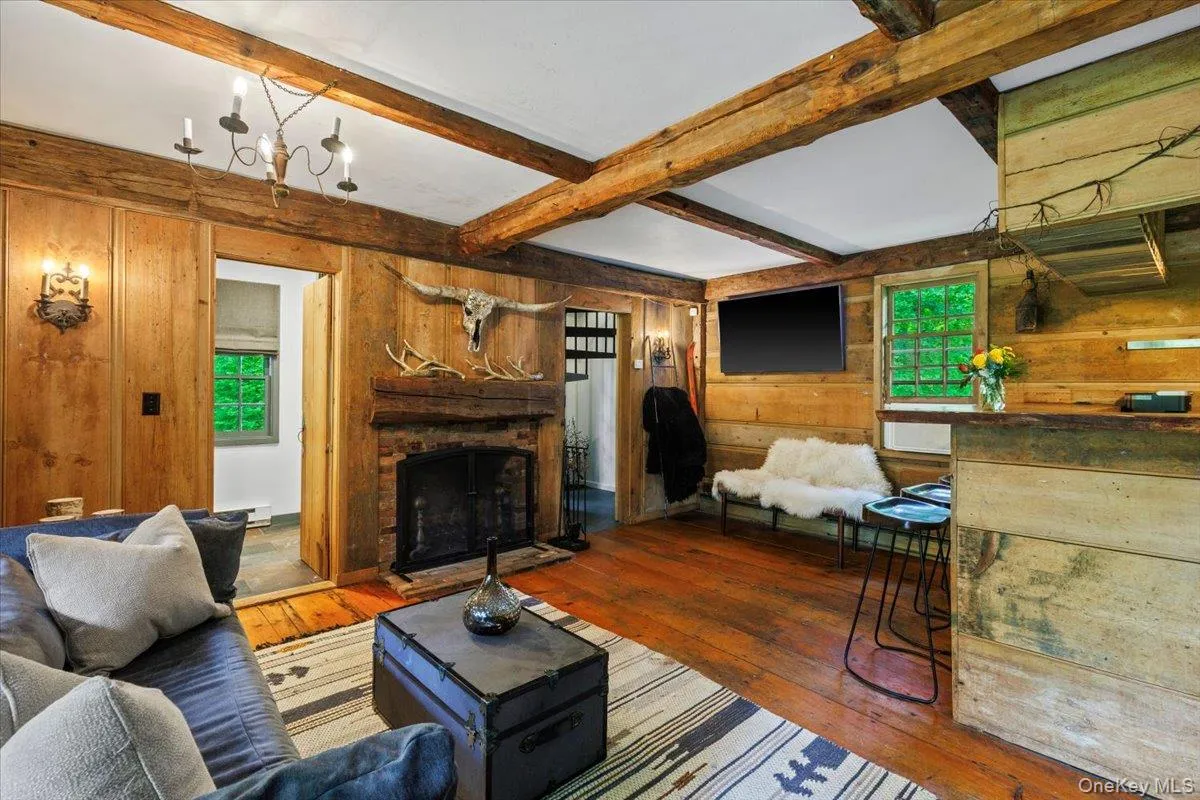 16 Pleasant Ridge Road, Harrison, NY, 4 Bedrooms Bedrooms, 12 Rooms Rooms,4 BathroomsBathrooms,Residential,For Rent,Pleasant Ridge,0,1008000 16 Pleasant Ridge Road, Harrison, NY, 4 Bedrooms Bedrooms, 12 Rooms Rooms,4 BathroomsBathrooms,Residential,For Rent,Pleasant Ridge,0,1008000