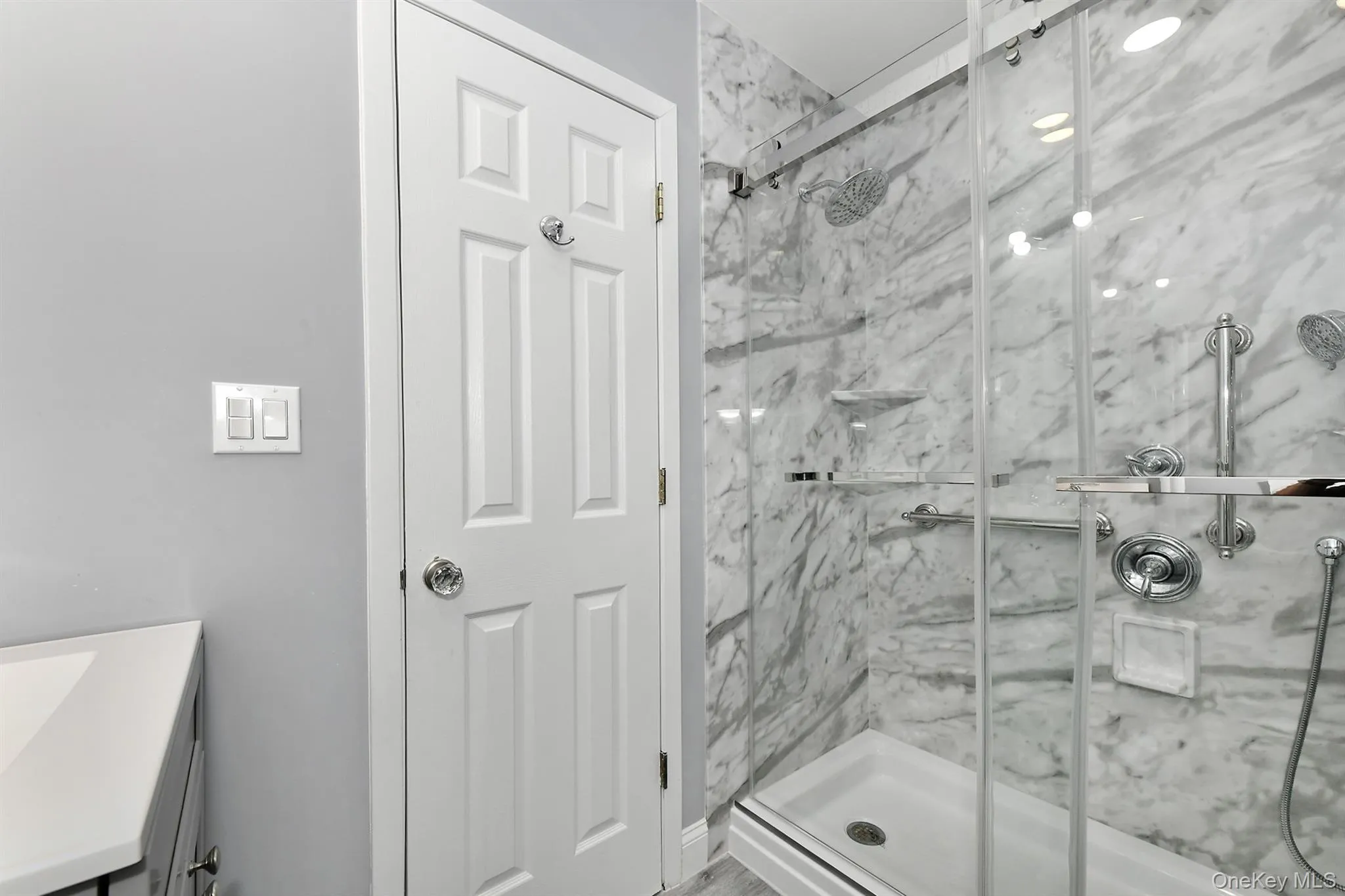 161 Southgate Drive, Oyster Bay, NY, 2 Bedrooms Bedrooms, 6 Rooms Rooms,2 BathroomsBathrooms,Residential,For Rent,Southgate,0,1008002 161 Southgate Drive, Oyster Bay, NY, 2 Bedrooms Bedrooms, 6 Rooms Rooms,2 BathroomsBathrooms,Residential,For Rent,Southgate,0,1008002