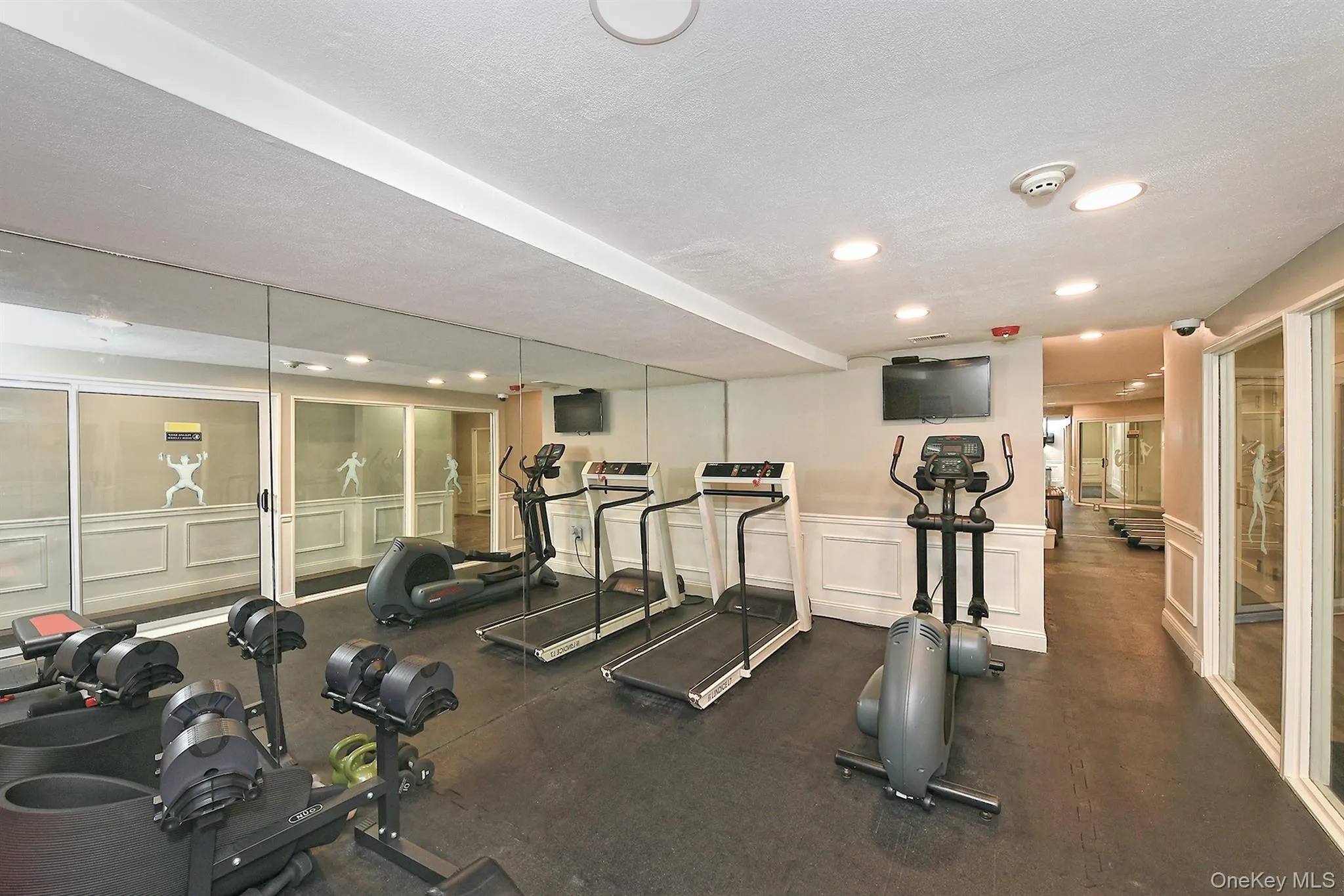 161 Southgate Drive, Oyster Bay, NY, 2 Bedrooms Bedrooms, 6 Rooms Rooms,2 BathroomsBathrooms,Residential,For Rent,Southgate,0,1008002 161 Southgate Drive, Oyster Bay, NY, 2 Bedrooms Bedrooms, 6 Rooms Rooms,2 BathroomsBathrooms,Residential,For Rent,Southgate,0,1008002
