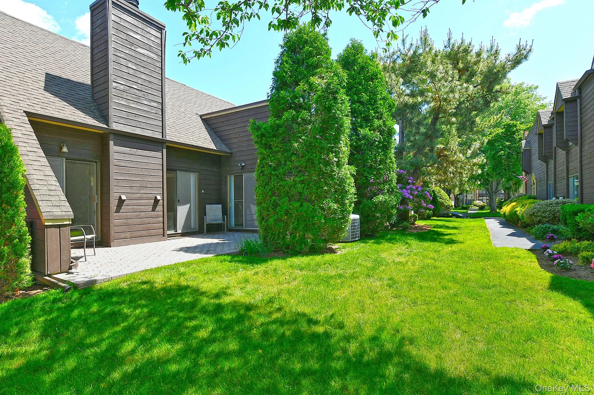 161 Southgate Drive, Oyster Bay, NY, 2 Bedrooms Bedrooms, 6 Rooms Rooms,2 BathroomsBathrooms,Residential,For Rent,Southgate,0,1008002 161 Southgate Drive, Oyster Bay, NY, 2 Bedrooms Bedrooms, 6 Rooms Rooms,2 BathroomsBathrooms,Residential,For Rent,Southgate,0,1008002