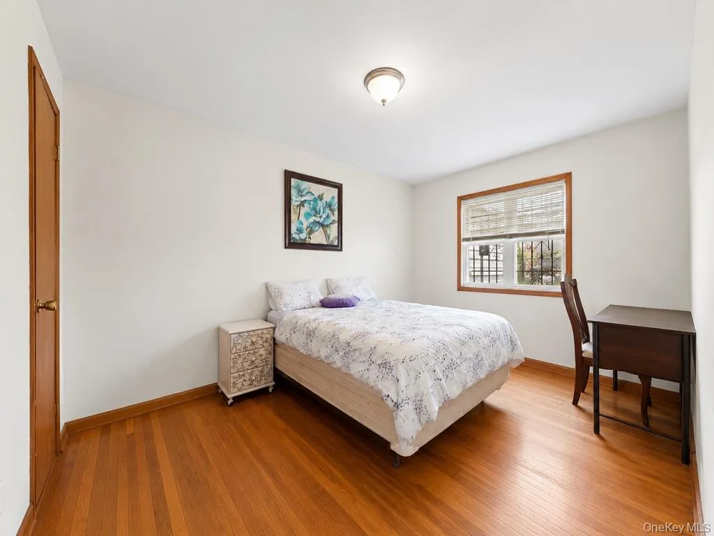 15316 112th Avenue, New York, NY, 2 Bedrooms Bedrooms, 6 Rooms Rooms,1 BathroomBathrooms,Residential,For Rent,112th,0,1008003 15316 112th Avenue, New York, NY, 2 Bedrooms Bedrooms, 6 Rooms Rooms,1 BathroomBathrooms,Residential,For Rent,112th,0,1008003
