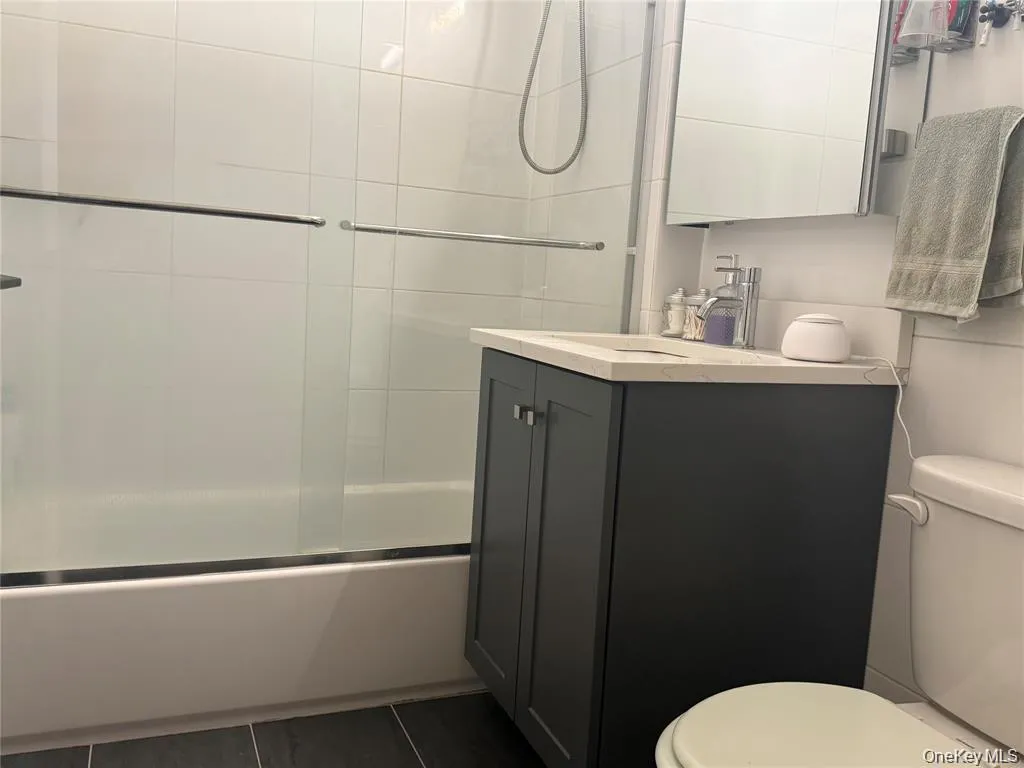 3141 29th Street, New York, NY, 1 Bedroom Bedrooms, 3 Rooms Rooms,1 BathroomBathrooms,Residential Lease,For Rent,29th,0,1008007 3141 29th Street, New York, NY, 1 Bedroom Bedrooms, 3 Rooms Rooms,1 BathroomBathrooms,Residential Lease,For Rent,29th,0,1008007