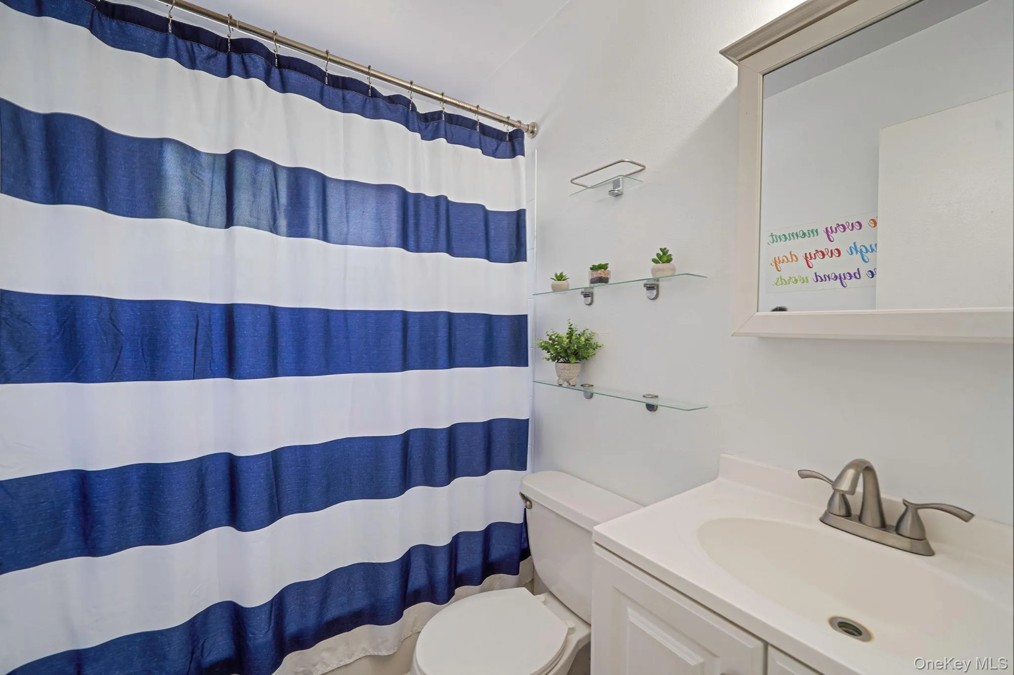 332 Delaware Avenue, Islip, NY, 3 Bedrooms Bedrooms, 8 Rooms Rooms,1 BathroomBathrooms,Residential,For Rent,Delaware,0,1008008 332 Delaware Avenue, Islip, NY, 3 Bedrooms Bedrooms, 8 Rooms Rooms,1 BathroomBathrooms,Residential,For Rent,Delaware,0,1008008