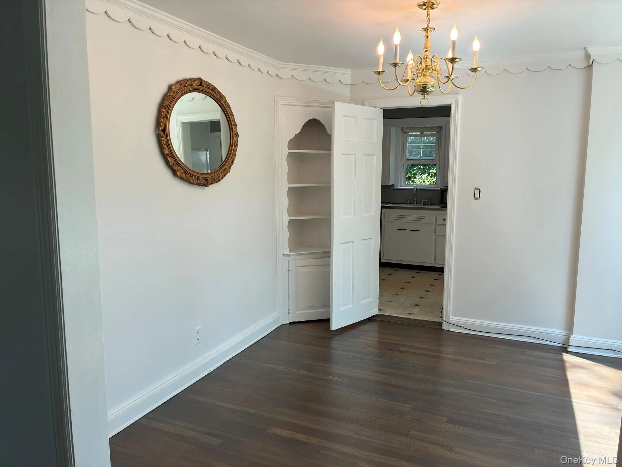 10 Ridge Road, North Hempstead, NY, 3 Bedrooms Bedrooms, 7 Rooms Rooms,1 BathroomBathrooms,Residential Lease,For Rent,Ridge,0,1008011 10 Ridge Road, North Hempstead, NY, 3 Bedrooms Bedrooms, 7 Rooms Rooms,1 BathroomBathrooms,Residential Lease,For Rent,Ridge,0,1008011