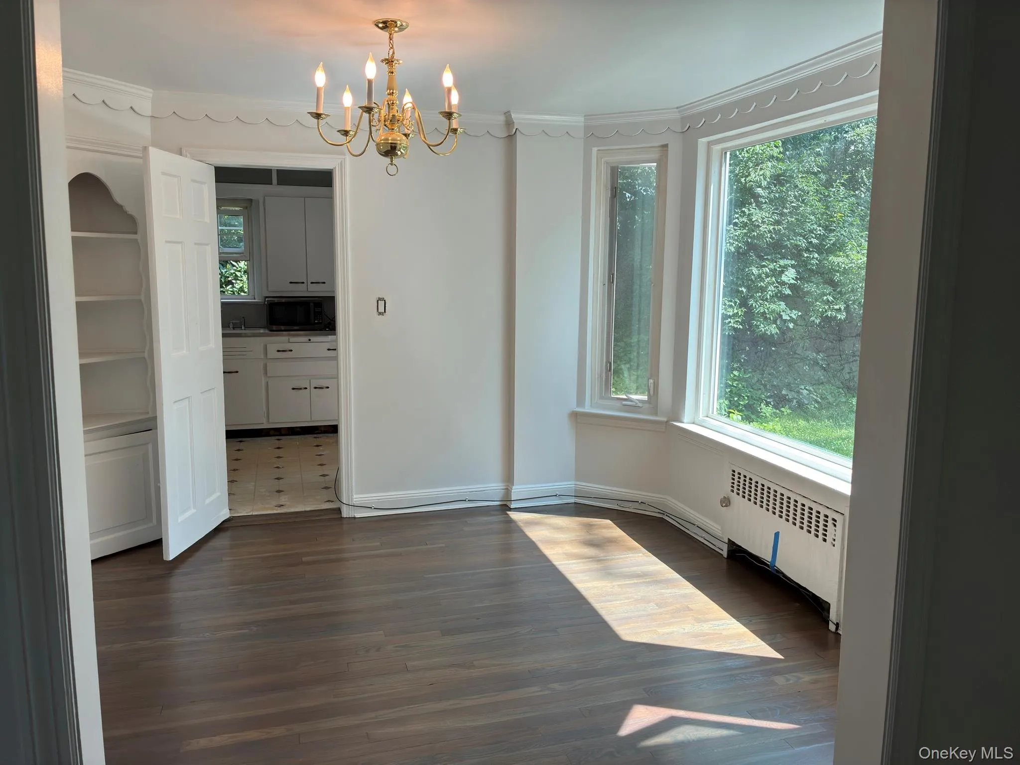 10 Ridge Road, North Hempstead, NY, 3 Bedrooms Bedrooms, 7 Rooms Rooms,1 BathroomBathrooms,Residential Lease,For Rent,Ridge,0,1008011 10 Ridge Road, North Hempstead, NY, 3 Bedrooms Bedrooms, 7 Rooms Rooms,1 BathroomBathrooms,Residential Lease,For Rent,Ridge,0,1008011