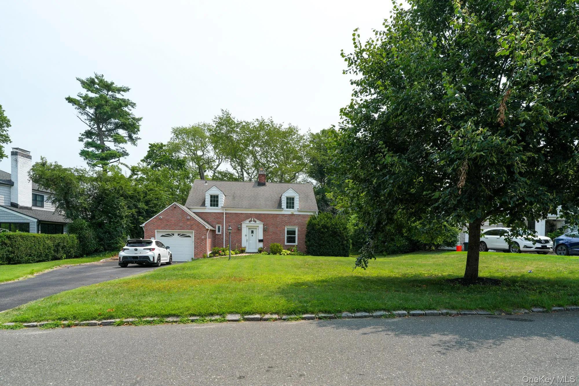 10 Ridge Road, North Hempstead, NY, 3 Bedrooms Bedrooms, 7 Rooms Rooms,1 BathroomBathrooms,Residential Lease,For Rent,Ridge,0,1008011 10 Ridge Road, North Hempstead, NY, 3 Bedrooms Bedrooms, 7 Rooms Rooms,1 BathroomBathrooms,Residential Lease,For Rent,Ridge,0,1008011