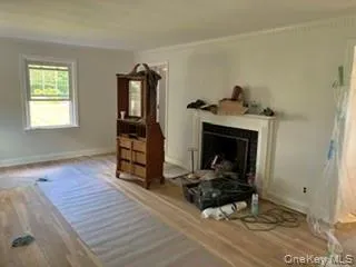 10 Ridge Road, North Hempstead, NY, 3 Bedrooms Bedrooms, 7 Rooms Rooms,1 BathroomBathrooms,Residential Lease,For Rent,Ridge,0,1008011 10 Ridge Road, North Hempstead, NY, 3 Bedrooms Bedrooms, 7 Rooms Rooms,1 BathroomBathrooms,Residential Lease,For Rent,Ridge,0,1008011