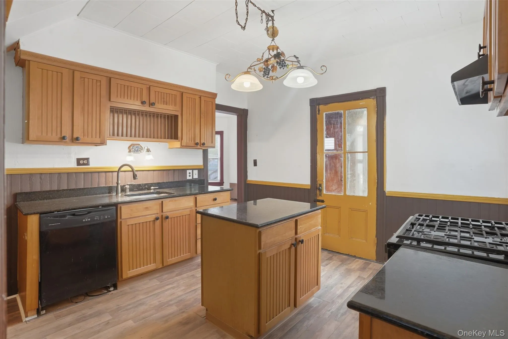 8 Sullivan Avenue, Port Jervis, NY, 4 Bedrooms Bedrooms, 8 Rooms Rooms,2 BathroomsBathrooms,Residential,For Rent,Sullivan,0,1008014 8 Sullivan Avenue, Port Jervis, NY, 4 Bedrooms Bedrooms, 8 Rooms Rooms,2 BathroomsBathrooms,Residential,For Rent,Sullivan,0,1008014