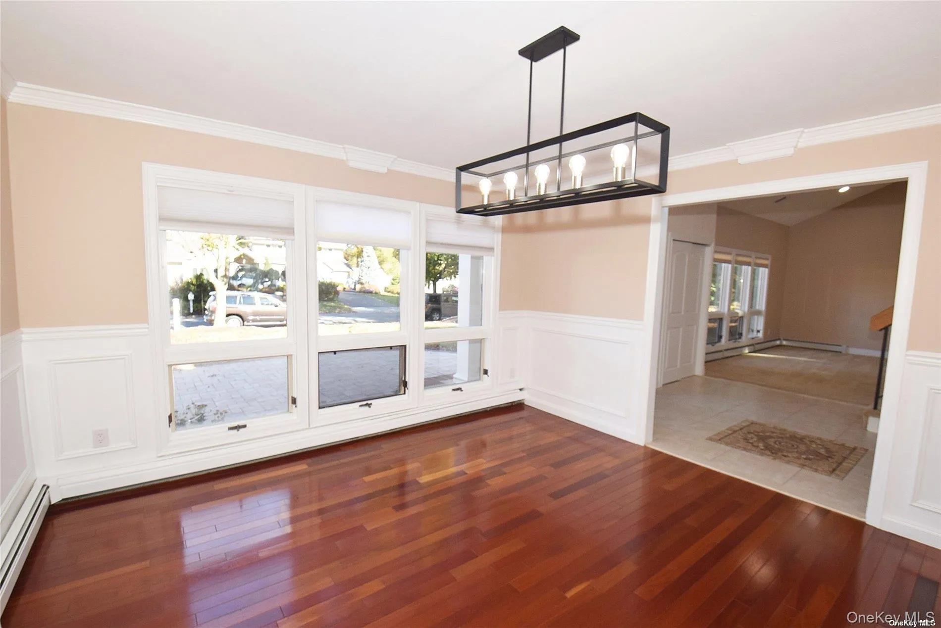 27 Jill Drive, Huntington, NY, 5 Bedrooms Bedrooms, 9 Rooms Rooms,2 BathroomsBathrooms,Residential Lease,For Rent,Jill,0,1008015 27 Jill Drive, Huntington, NY, 5 Bedrooms Bedrooms, 9 Rooms Rooms,2 BathroomsBathrooms,Residential Lease,For Rent,Jill,0,1008015