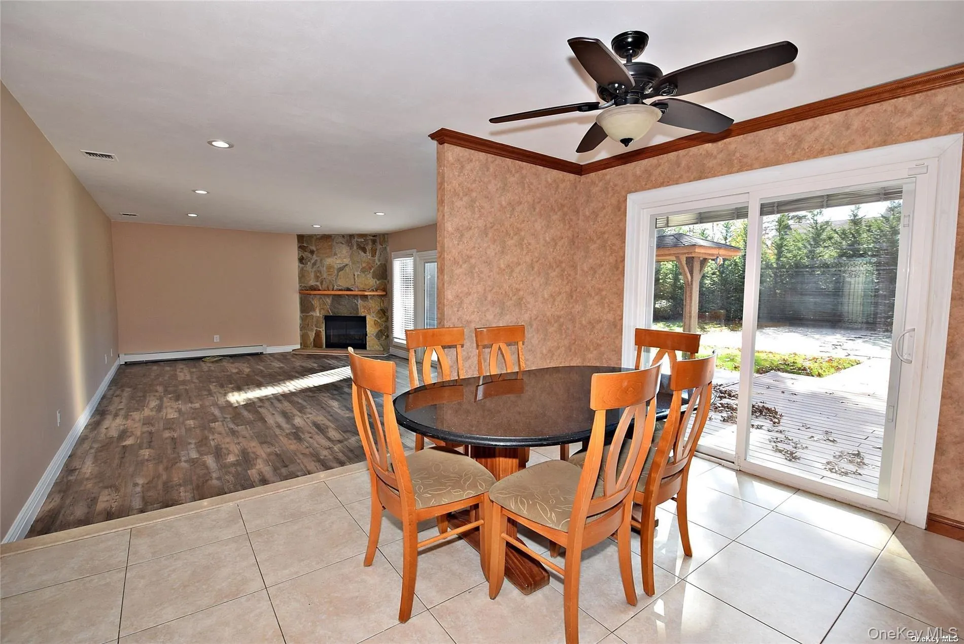 27 Jill Drive, Huntington, NY, 5 Bedrooms Bedrooms, 9 Rooms Rooms,2 BathroomsBathrooms,Residential Lease,For Rent,Jill,0,1008015 27 Jill Drive, Huntington, NY, 5 Bedrooms Bedrooms, 9 Rooms Rooms,2 BathroomsBathrooms,Residential Lease,For Rent,Jill,0,1008015
