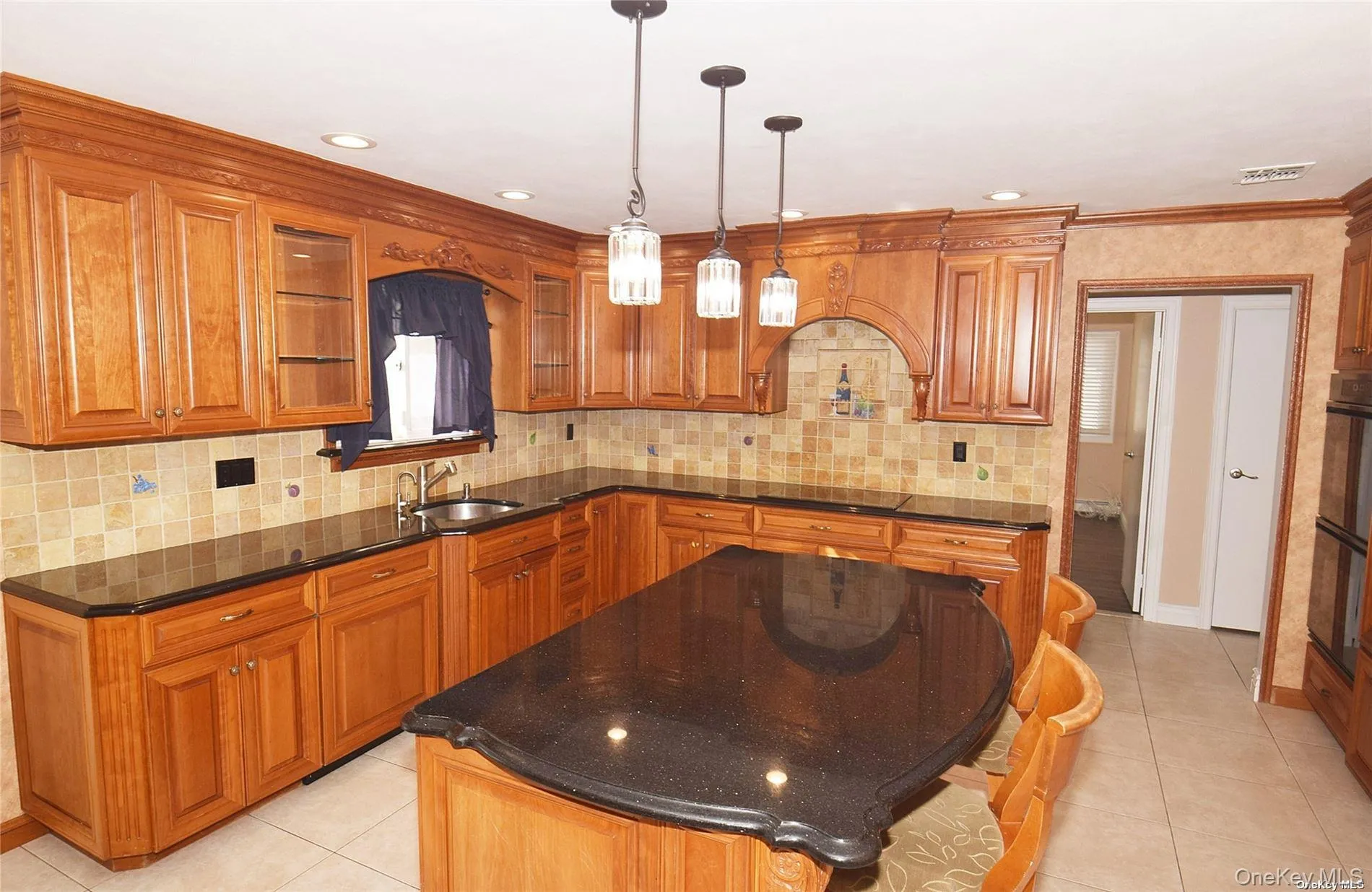 27 Jill Drive, Huntington, NY, 5 Bedrooms Bedrooms, 9 Rooms Rooms,2 BathroomsBathrooms,Residential Lease,For Rent,Jill,0,1008015 27 Jill Drive, Huntington, NY, 5 Bedrooms Bedrooms, 9 Rooms Rooms,2 BathroomsBathrooms,Residential Lease,For Rent,Jill,0,1008015
