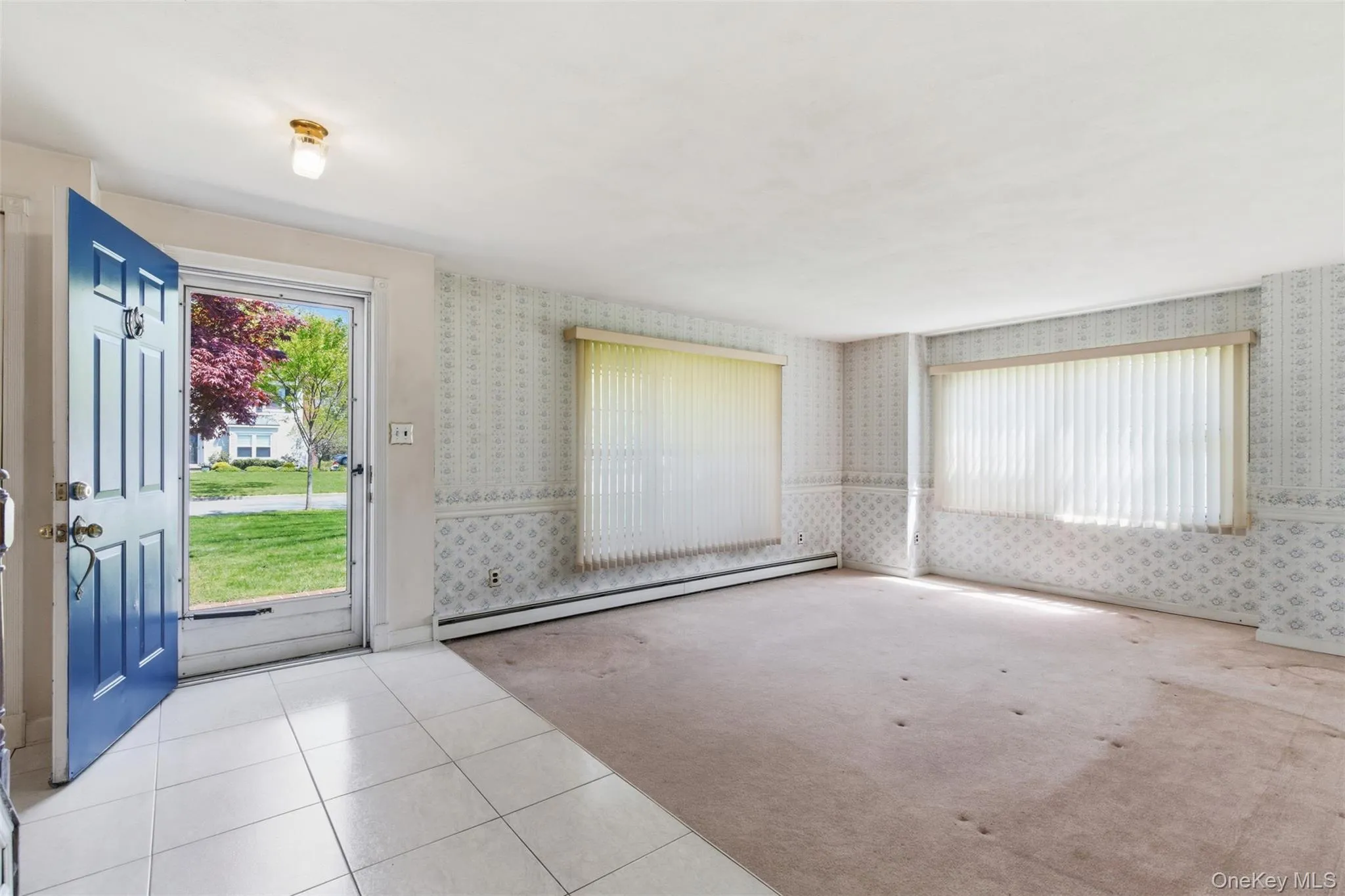2 Barrett Court, Smithtown, NY, 4 Bedrooms Bedrooms, 8 Rooms Rooms,2 BathroomsBathrooms,Residential,For Rent,Barrett,0,1008019 2 Barrett Court, Smithtown, NY, 4 Bedrooms Bedrooms, 8 Rooms Rooms,2 BathroomsBathrooms,Residential,For Rent,Barrett,0,1008019