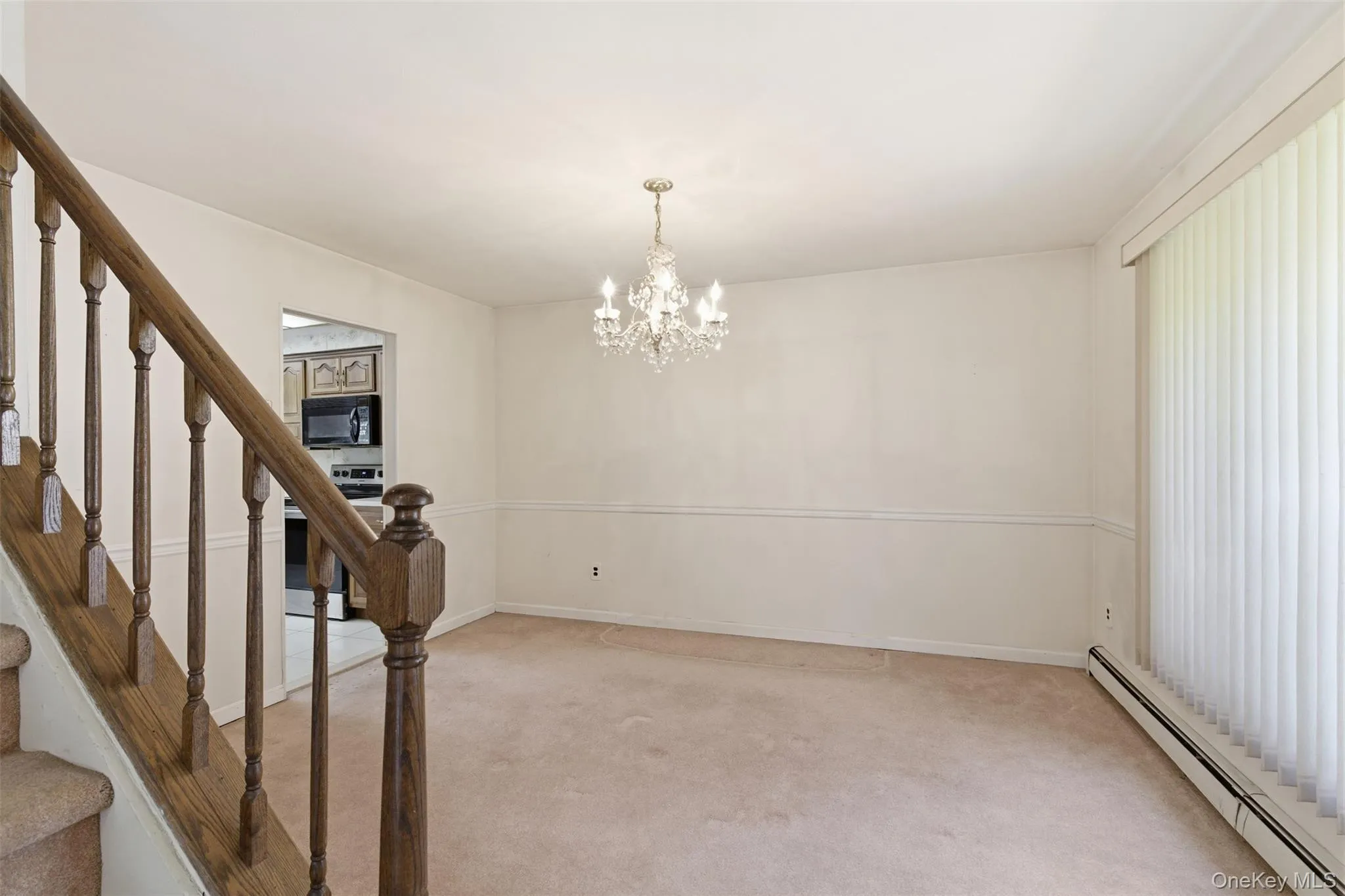 2 Barrett Court, Smithtown, NY, 4 Bedrooms Bedrooms, 8 Rooms Rooms,2 BathroomsBathrooms,Residential,For Rent,Barrett,0,1008019 2 Barrett Court, Smithtown, NY, 4 Bedrooms Bedrooms, 8 Rooms Rooms,2 BathroomsBathrooms,Residential,For Rent,Barrett,0,1008019
