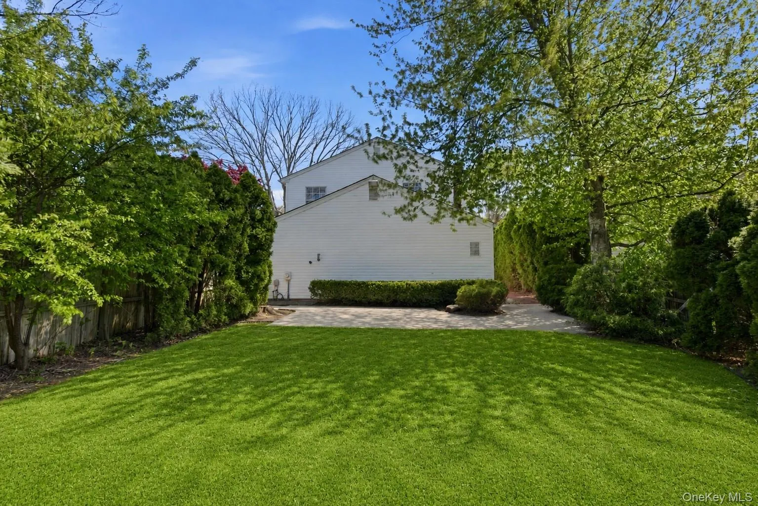 2 Barrett Court, Smithtown, NY, 4 Bedrooms Bedrooms, 8 Rooms Rooms,2 BathroomsBathrooms,Residential,For Rent,Barrett,0,1008019 2 Barrett Court, Smithtown, NY, 4 Bedrooms Bedrooms, 8 Rooms Rooms,2 BathroomsBathrooms,Residential,For Rent,Barrett,0,1008019