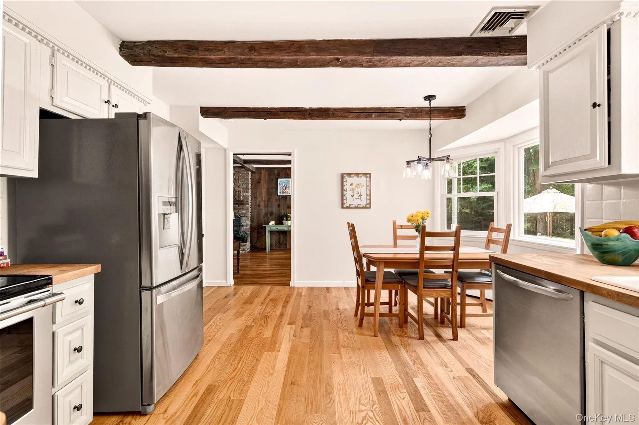 16 Soundview Loop, Lewisboro, NY, 4 Bedrooms Bedrooms, 9 Rooms Rooms,2 BathroomsBathrooms,Residential,For Rent,Soundview,0,1008021 16 Soundview Loop, Lewisboro, NY, 4 Bedrooms Bedrooms, 9 Rooms Rooms,2 BathroomsBathrooms,Residential,For Rent,Soundview,0,1008021