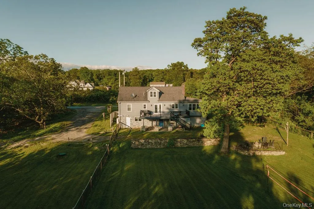 4989 Route 9G, Red Hook, NY, 5 Bedrooms Bedrooms, 11 Rooms Rooms,3 BathroomsBathrooms,Residential,For Rent,Route 9G,0,KEY1008022 4989 Route 9G, Red Hook, NY, 5 Bedrooms Bedrooms, 11 Rooms Rooms,3 BathroomsBathrooms,Residential,For Rent,Route 9G,0,KEY1008022