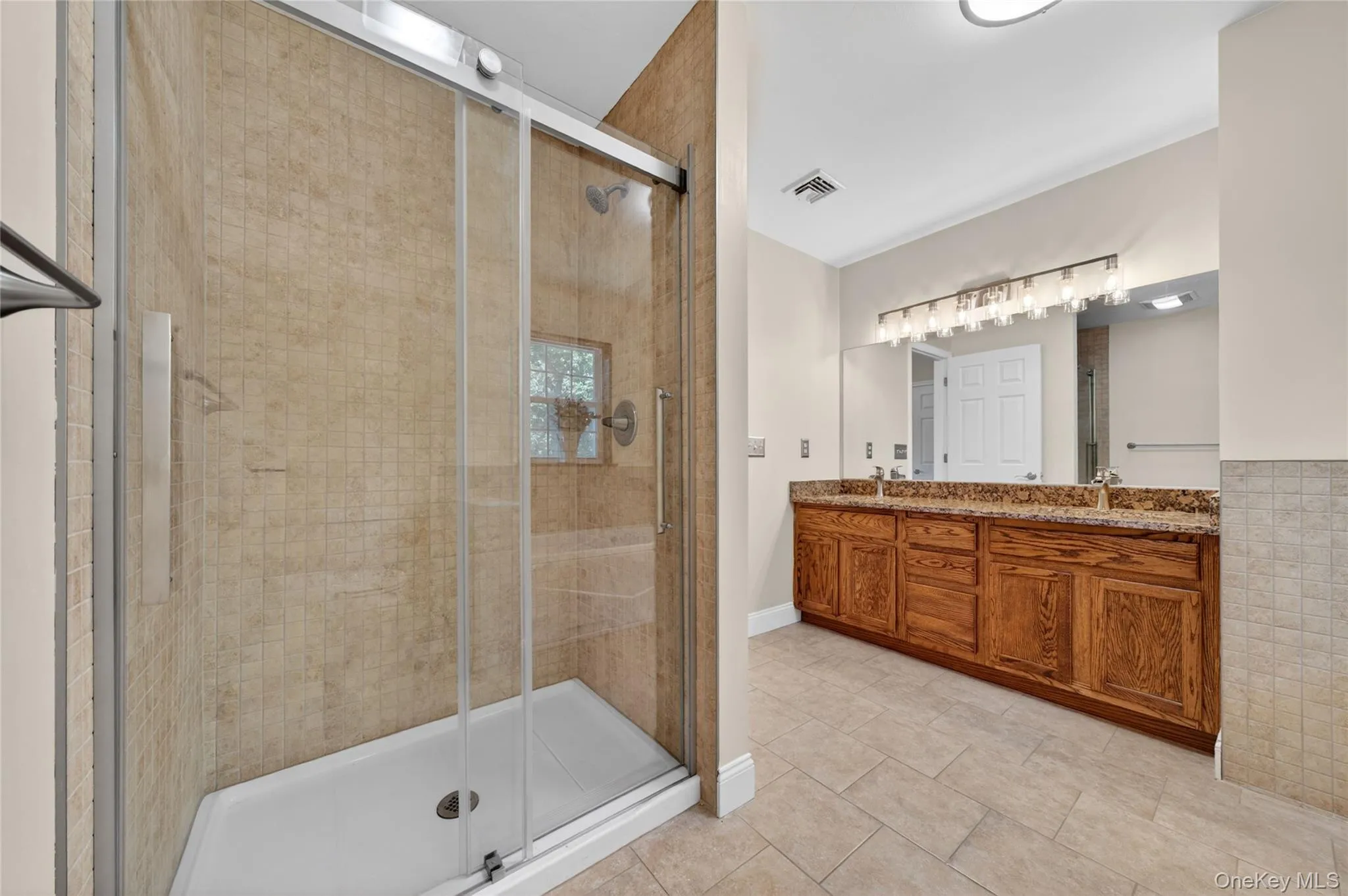 22 Hampton Place, Cornwall, NY, 4 Bedrooms Bedrooms, 9 Rooms Rooms,2 BathroomsBathrooms,Residential,For Rent,Hampton,0,1008023 22 Hampton Place, Cornwall, NY, 4 Bedrooms Bedrooms, 9 Rooms Rooms,2 BathroomsBathrooms,Residential,For Rent,Hampton,0,1008023