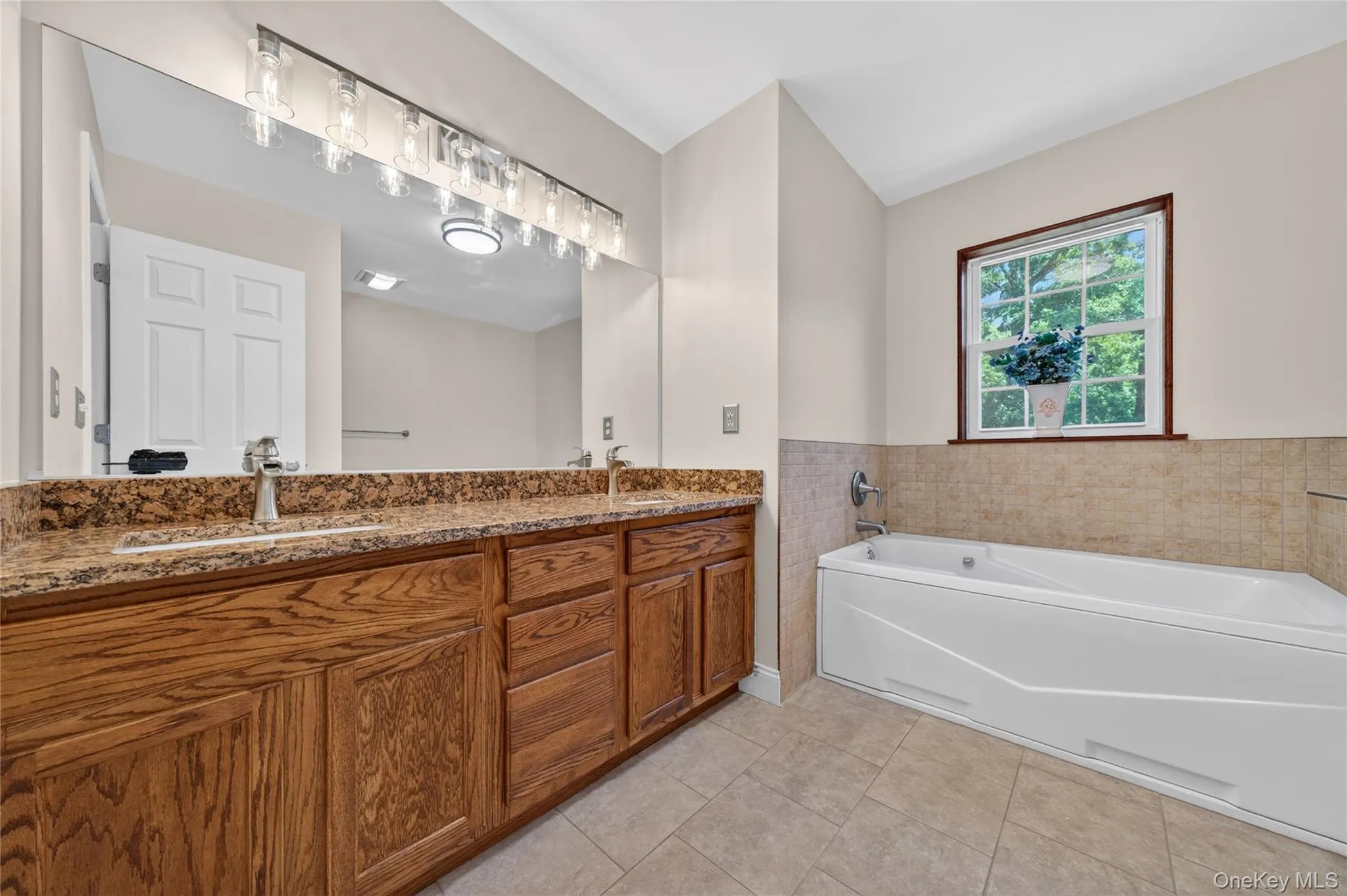 22 Hampton Place, Cornwall, NY, 4 Bedrooms Bedrooms, 9 Rooms Rooms,2 BathroomsBathrooms,Residential,For Rent,Hampton,0,1008023 22 Hampton Place, Cornwall, NY, 4 Bedrooms Bedrooms, 9 Rooms Rooms,2 BathroomsBathrooms,Residential,For Rent,Hampton,0,1008023