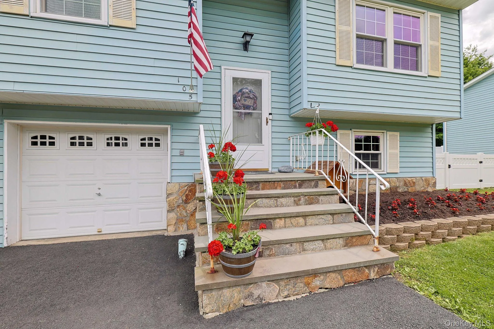 105 Bodle Circle, Montgomery, NY, 3 Bedrooms Bedrooms, 7 Rooms Rooms,1 BathroomBathrooms,Residential,For Rent,Bodle,0,1008027 105 Bodle Circle, Montgomery, NY, 3 Bedrooms Bedrooms, 7 Rooms Rooms,1 BathroomBathrooms,Residential,For Rent,Bodle,0,1008027