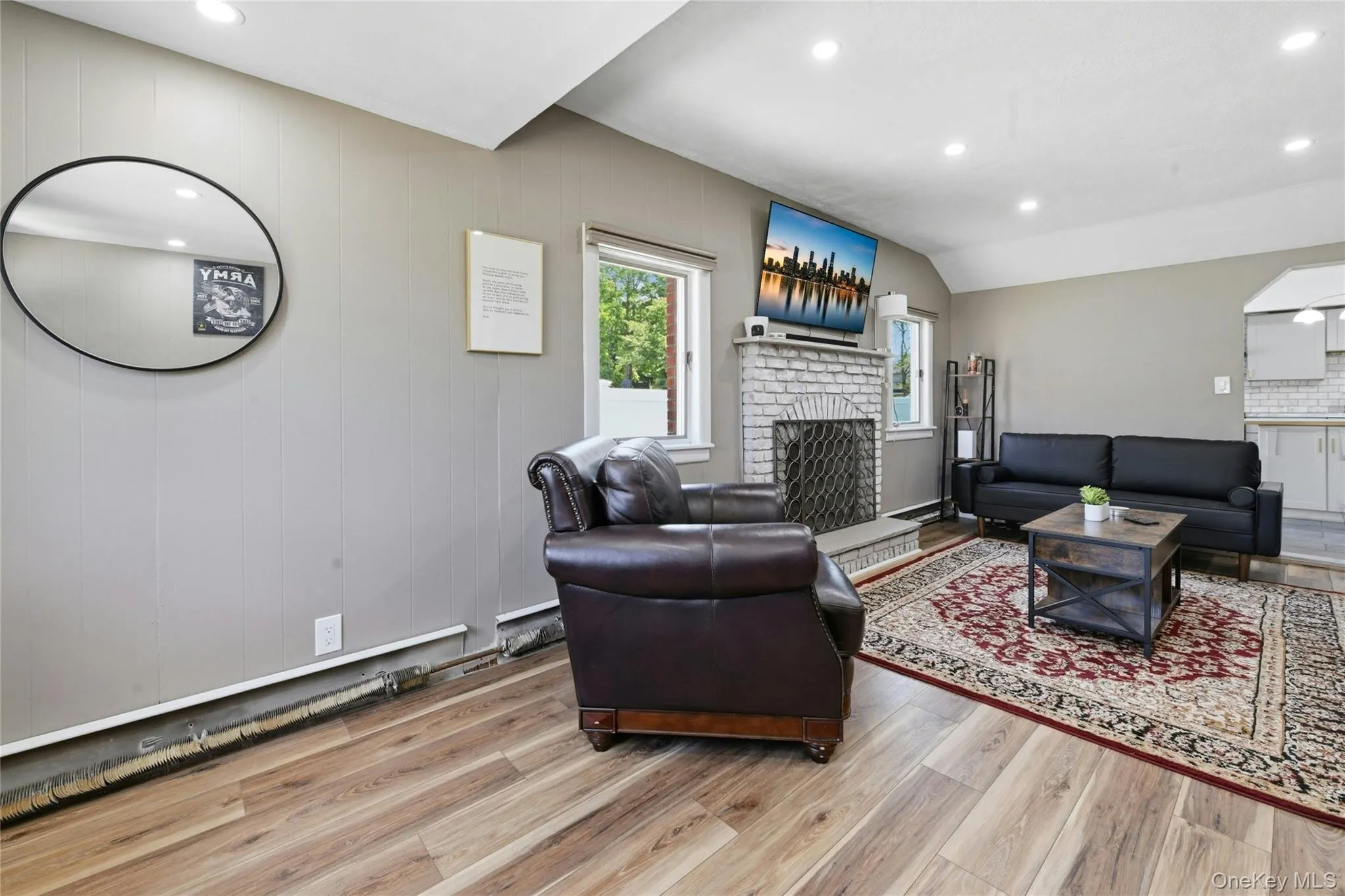 124 Linden Street, Oyster Bay, NY, 2 Bedrooms Bedrooms, 5 Rooms Rooms,1 BathroomBathrooms,Residential,For Rent,Linden,0,1008029 124 Linden Street, Oyster Bay, NY, 2 Bedrooms Bedrooms, 5 Rooms Rooms,1 BathroomBathrooms,Residential,For Rent,Linden,0,1008029
