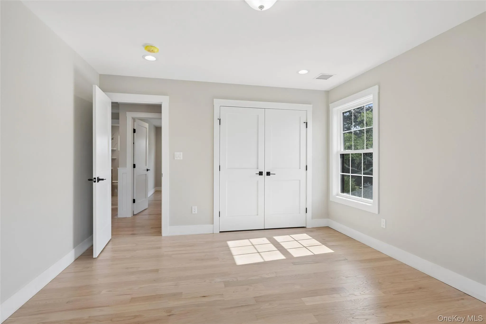 1750 Henry Road, Hempstead, NY, 5 Bedrooms Bedrooms, 11 Rooms Rooms,3 BathroomsBathrooms,Residential,For Rent,Henry,0,1008035 1750 Henry Road, Hempstead, NY, 5 Bedrooms Bedrooms, 11 Rooms Rooms,3 BathroomsBathrooms,Residential,For Rent,Henry,0,1008035