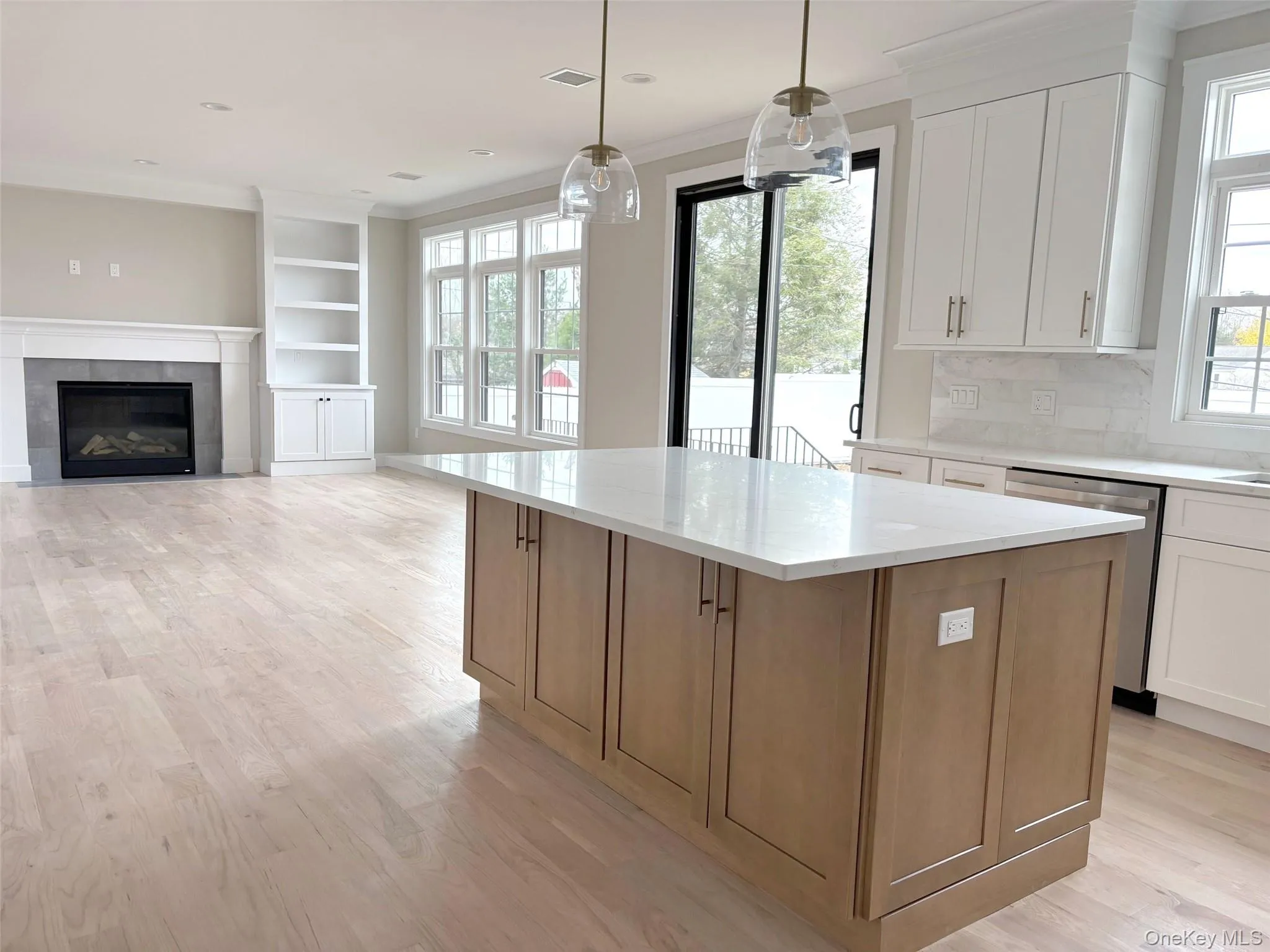 1750 Henry Road, Hempstead, NY, 5 Bedrooms Bedrooms, 11 Rooms Rooms,3 BathroomsBathrooms,Residential,For Rent,Henry,0,1008035 1750 Henry Road, Hempstead, NY, 5 Bedrooms Bedrooms, 11 Rooms Rooms,3 BathroomsBathrooms,Residential,For Rent,Henry,0,1008035