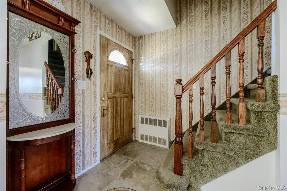 206 Iowa Avenue, Oyster Bay, NY, 4 Bedrooms Bedrooms, 6 Rooms Rooms,2 BathroomsBathrooms,Residential,For Rent,Iowa,0,1008036 206 Iowa Avenue, Oyster Bay, NY, 4 Bedrooms Bedrooms, 6 Rooms Rooms,2 BathroomsBathrooms,Residential,For Rent,Iowa,0,1008036