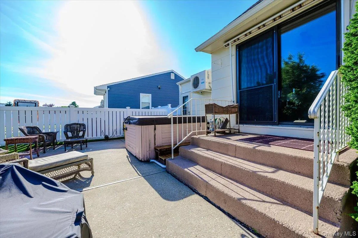 206 Iowa Avenue, Oyster Bay, NY, 4 Bedrooms Bedrooms, 6 Rooms Rooms,2 BathroomsBathrooms,Residential,For Rent,Iowa,0,1008036 206 Iowa Avenue, Oyster Bay, NY, 4 Bedrooms Bedrooms, 6 Rooms Rooms,2 BathroomsBathrooms,Residential,For Rent,Iowa,0,1008036
