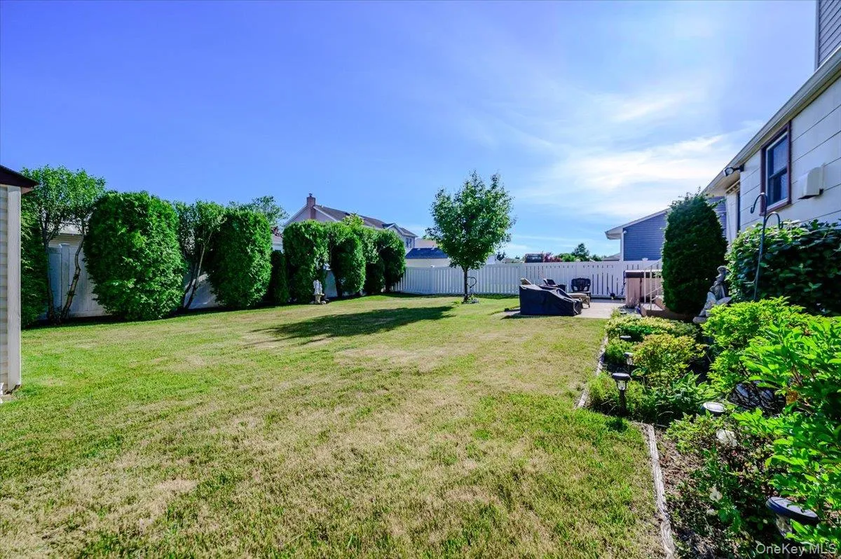 206 Iowa Avenue, Oyster Bay, NY, 4 Bedrooms Bedrooms, 6 Rooms Rooms,2 BathroomsBathrooms,Residential,For Rent,Iowa,0,1008036 206 Iowa Avenue, Oyster Bay, NY, 4 Bedrooms Bedrooms, 6 Rooms Rooms,2 BathroomsBathrooms,Residential,For Rent,Iowa,0,1008036
