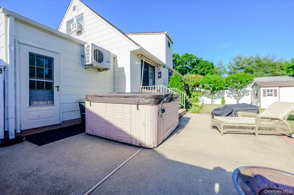 206 Iowa Avenue, Oyster Bay, NY, 4 Bedrooms Bedrooms, 6 Rooms Rooms,2 BathroomsBathrooms,Residential,For Rent,Iowa,0,KEY1008036 206 Iowa Avenue, Oyster Bay, NY, 4 Bedrooms Bedrooms, 6 Rooms Rooms,2 BathroomsBathrooms,Residential,For Rent,Iowa,0,KEY1008036