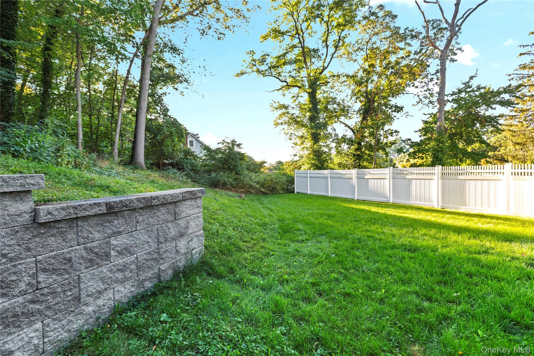 24 Belmont Road, Brookhaven, NY, 3 Bedrooms Bedrooms, 8 Rooms Rooms,2 BathroomsBathrooms,Residential,For Rent,Belmont,0,1008039 24 Belmont Road, Brookhaven, NY, 3 Bedrooms Bedrooms, 8 Rooms Rooms,2 BathroomsBathrooms,Residential,For Rent,Belmont,0,1008039