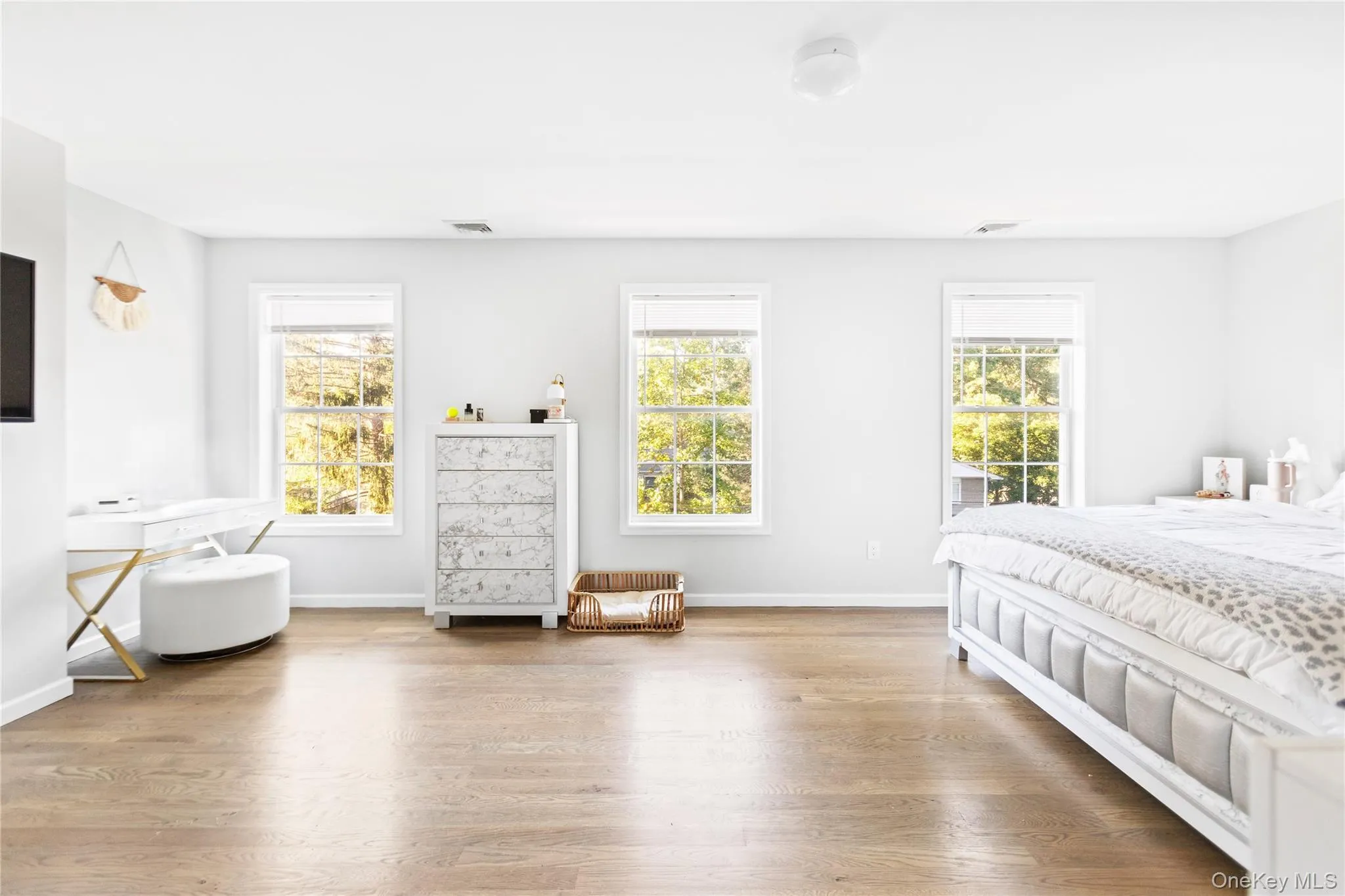 24 Belmont Road, Brookhaven, NY, 3 Bedrooms Bedrooms, 8 Rooms Rooms,2 BathroomsBathrooms,Residential,For Rent,Belmont,0,1008039 24 Belmont Road, Brookhaven, NY, 3 Bedrooms Bedrooms, 8 Rooms Rooms,2 BathroomsBathrooms,Residential,For Rent,Belmont,0,1008039
