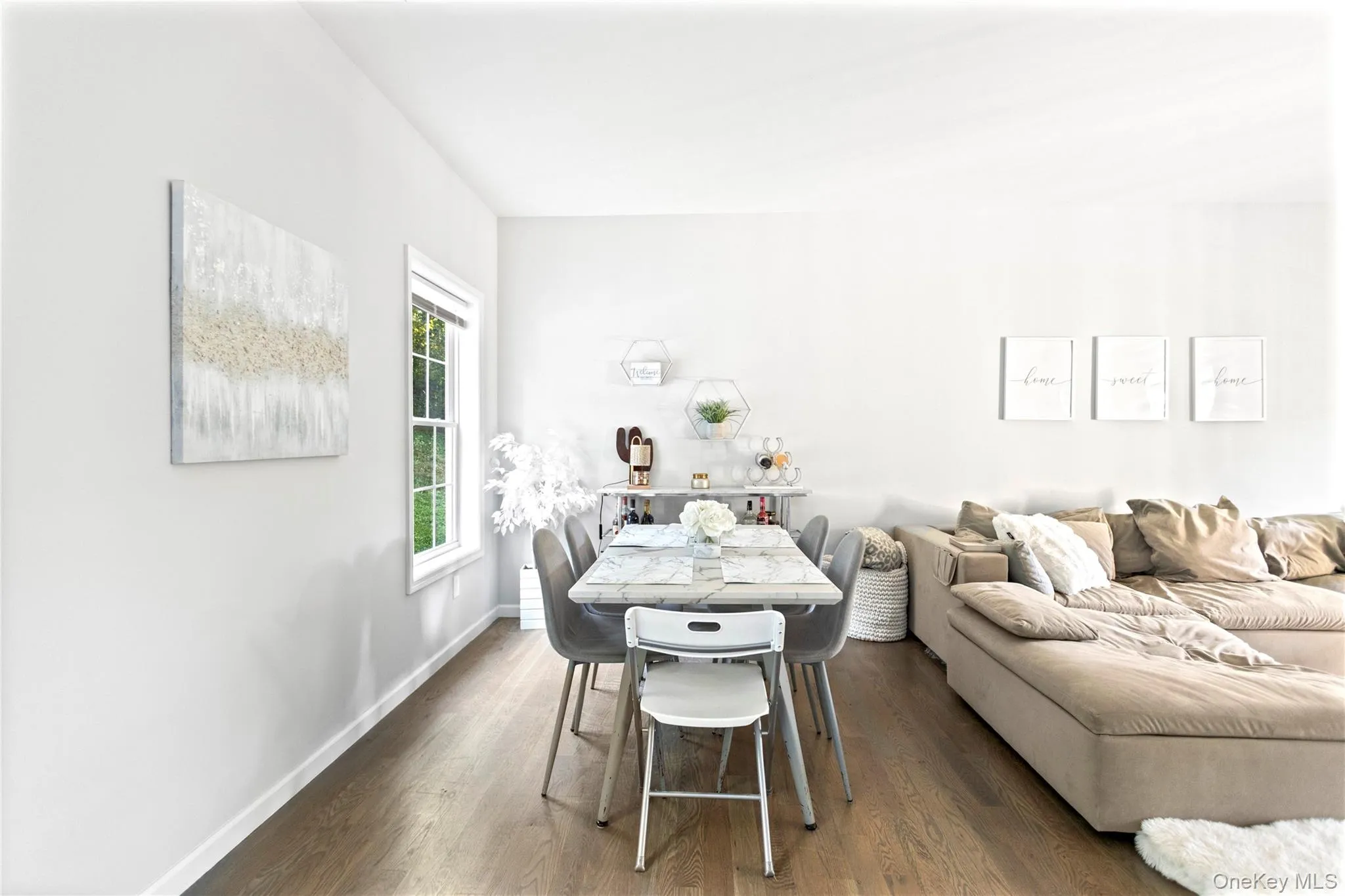 24 Belmont Road, Brookhaven, NY, 3 Bedrooms Bedrooms, 8 Rooms Rooms,2 BathroomsBathrooms,Residential,For Rent,Belmont,0,1008039 24 Belmont Road, Brookhaven, NY, 3 Bedrooms Bedrooms, 8 Rooms Rooms,2 BathroomsBathrooms,Residential,For Rent,Belmont,0,1008039