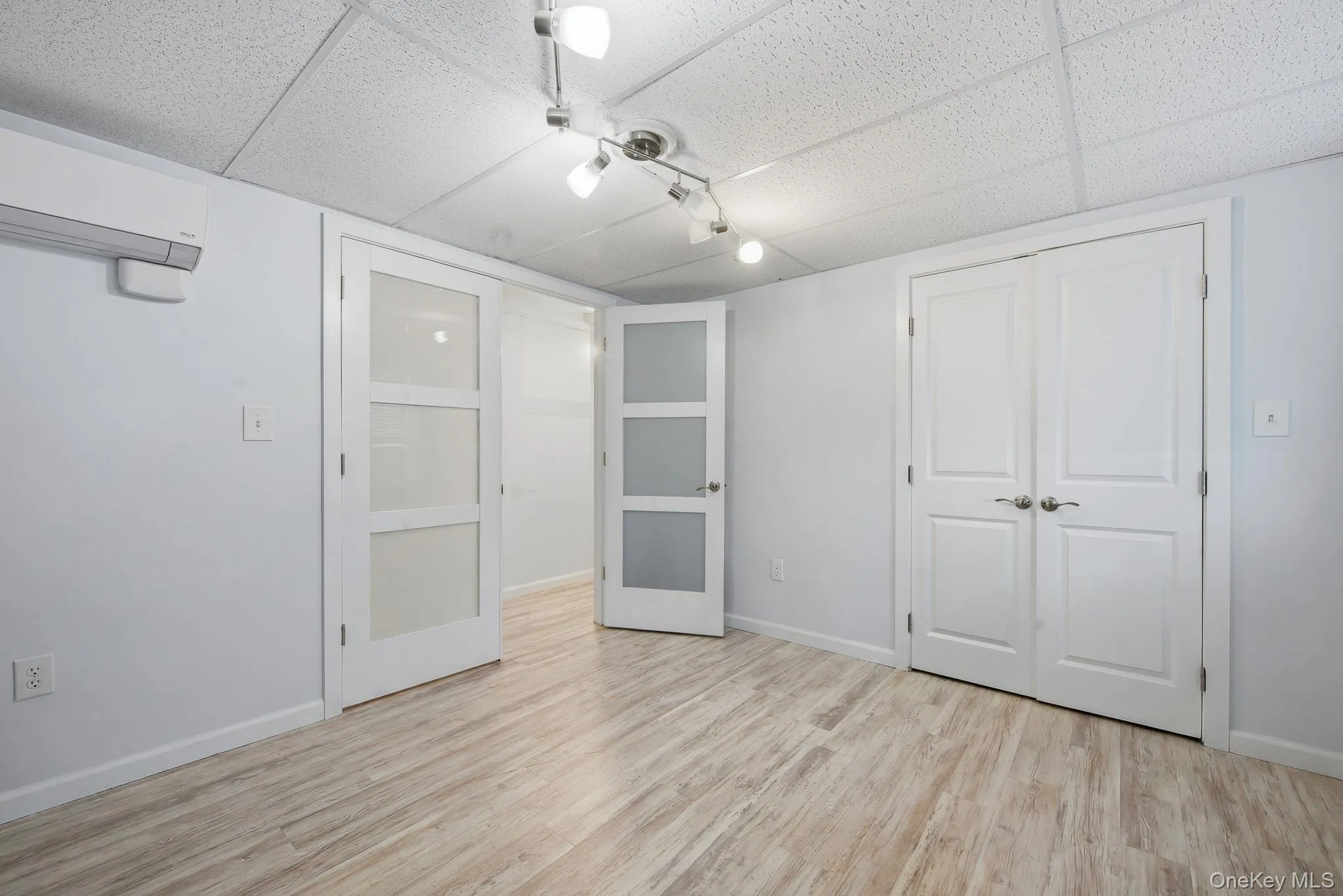 214 Pleasant Street, Islip, NY, 3 Bedrooms Bedrooms, 13 Rooms Rooms,3 BathroomsBathrooms,Residential,For Rent,Pleasant,0,1008040 214 Pleasant Street, Islip, NY, 3 Bedrooms Bedrooms, 13 Rooms Rooms,3 BathroomsBathrooms,Residential,For Rent,Pleasant,0,1008040