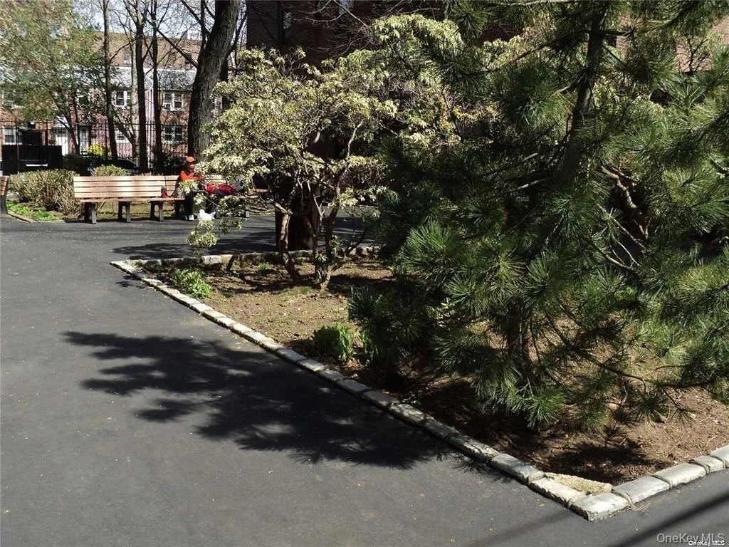 32-43 91 Street, New York, NY, 2 Bedrooms Bedrooms, 5 Rooms Rooms,1 BathroomBathrooms,Residential,For Rent,91,0,1008043 32-43 91 Street, New York, NY, 2 Bedrooms Bedrooms, 5 Rooms Rooms,1 BathroomBathrooms,Residential,For Rent,91,0,1008043
