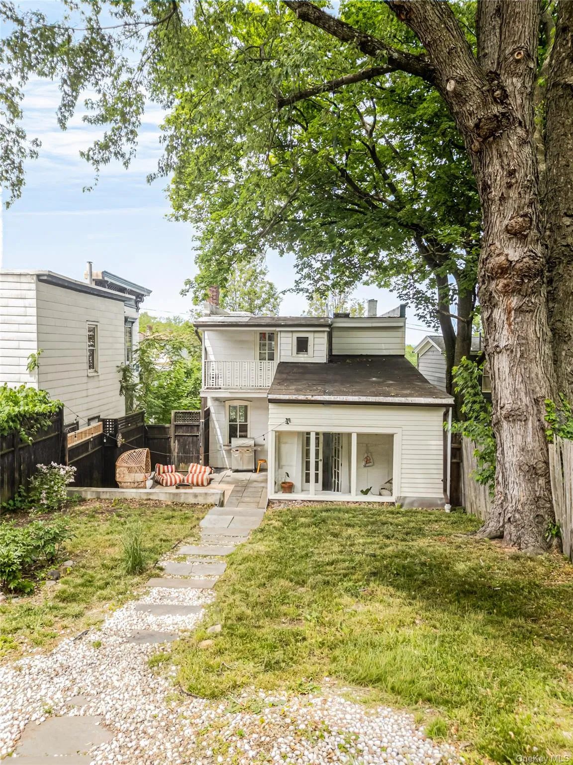16 Worth Avenue, Hudson, NY, 3 Bedrooms Bedrooms, 10 Rooms Rooms,2 BathroomsBathrooms,Residential,For Rent,Worth,0,1008046 16 Worth Avenue, Hudson, NY, 3 Bedrooms Bedrooms, 10 Rooms Rooms,2 BathroomsBathrooms,Residential,For Rent,Worth,0,1008046