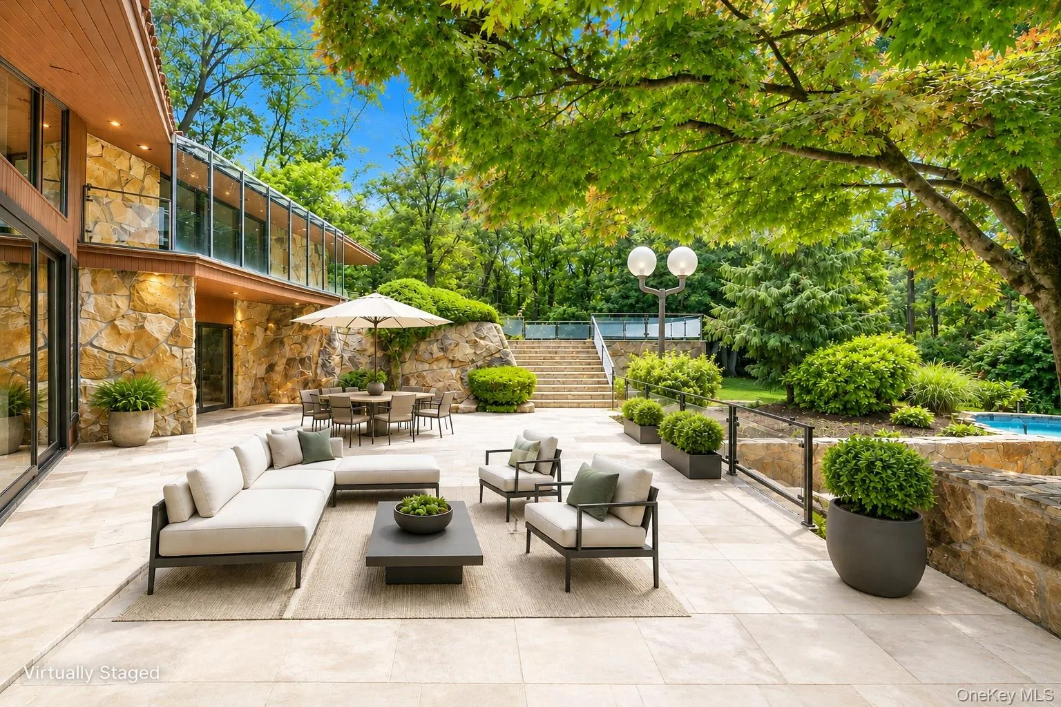 Virtually Staged-Patio Virtually Staged-Patio