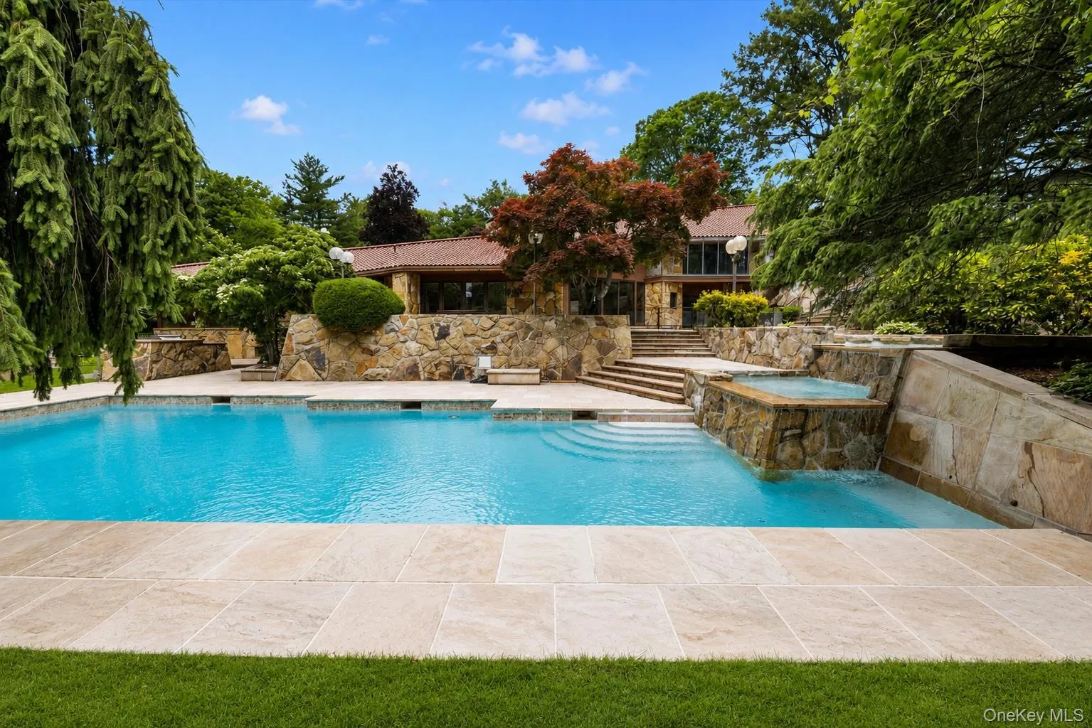 17 Forest Drive, North Hempstead, NY, 5 Bedrooms Bedrooms, 14 Rooms Rooms,5 BathroomsBathrooms,Residential,For Rent,Forest,0,1008047 17 Forest Drive, North Hempstead, NY, 5 Bedrooms Bedrooms, 14 Rooms Rooms,5 BathroomsBathrooms,Residential,For Rent,Forest,0,1008047