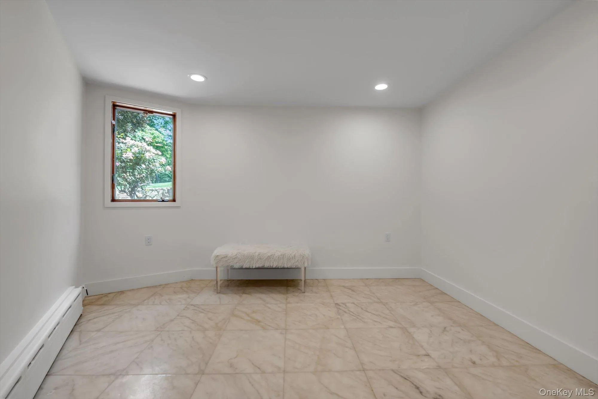 5th Bedroom/Guest Room 5th Bedroom/Guest Room