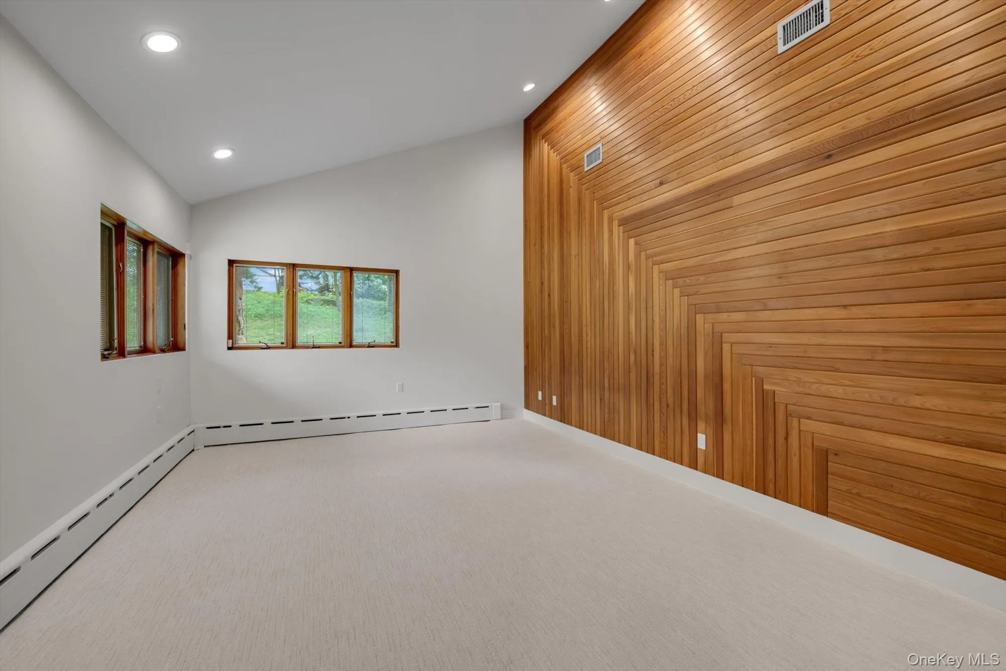 17 Forest Drive, North Hempstead, NY, 5 Bedrooms Bedrooms, 14 Rooms Rooms,5 BathroomsBathrooms,Residential,For Rent,Forest,0,1008047 17 Forest Drive, North Hempstead, NY, 5 Bedrooms Bedrooms, 14 Rooms Rooms,5 BathroomsBathrooms,Residential,For Rent,Forest,0,1008047