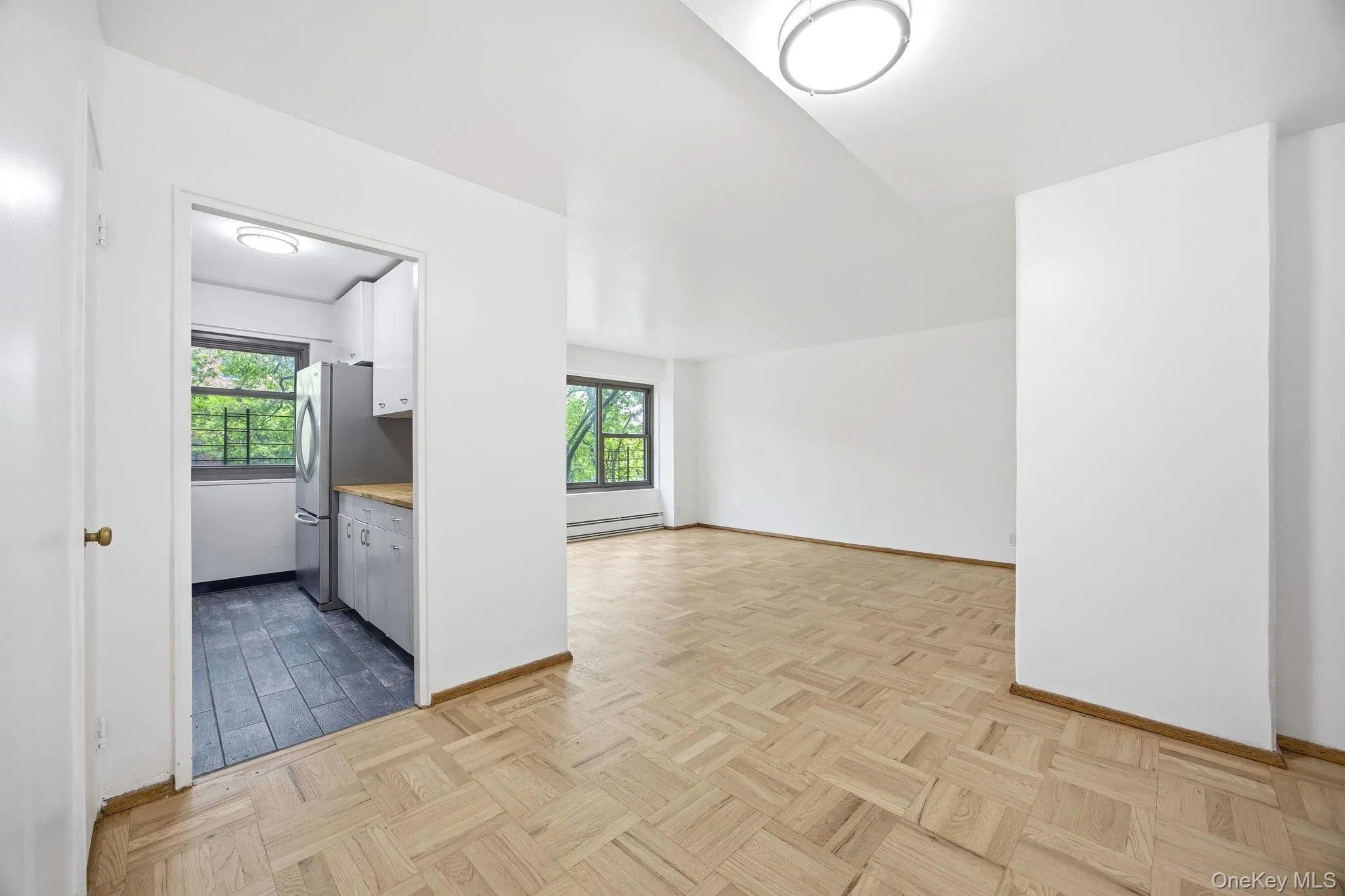 33-52 Crescent Street, New York, NY, 2 Bedrooms Bedrooms, 5 Rooms Rooms,1 BathroomBathrooms,Residential,For Rent,Crescent,0,1008048 33-52 Crescent Street, New York, NY, 2 Bedrooms Bedrooms, 5 Rooms Rooms,1 BathroomBathrooms,Residential,For Rent,Crescent,0,1008048