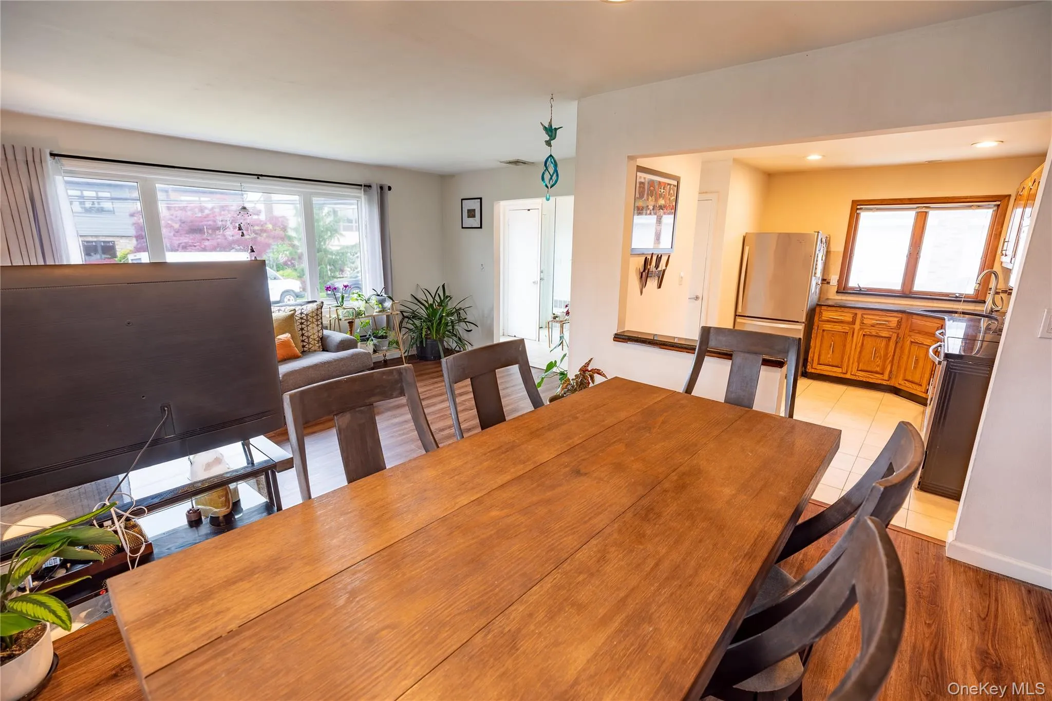 3330 Murdock Avenue, Hempstead, NY, 3 Bedrooms Bedrooms, 6 Rooms Rooms,1 BathroomBathrooms,Residential,For Rent,Murdock,0,1008052 3330 Murdock Avenue, Hempstead, NY, 3 Bedrooms Bedrooms, 6 Rooms Rooms,1 BathroomBathrooms,Residential,For Rent,Murdock,0,1008052