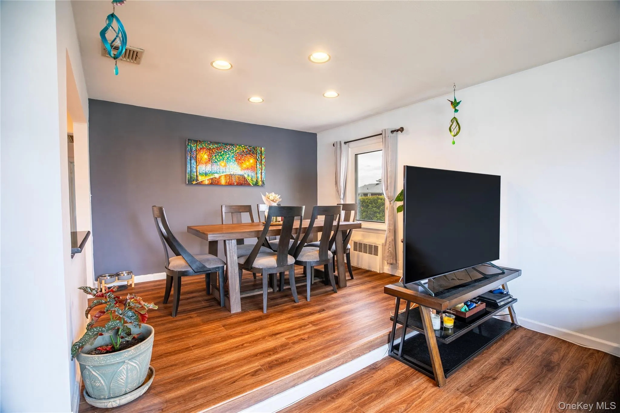 3330 Murdock Avenue, Hempstead, NY, 3 Bedrooms Bedrooms, 6 Rooms Rooms,1 BathroomBathrooms,Residential,For Rent,Murdock,0,1008052 3330 Murdock Avenue, Hempstead, NY, 3 Bedrooms Bedrooms, 6 Rooms Rooms,1 BathroomBathrooms,Residential,For Rent,Murdock,0,1008052