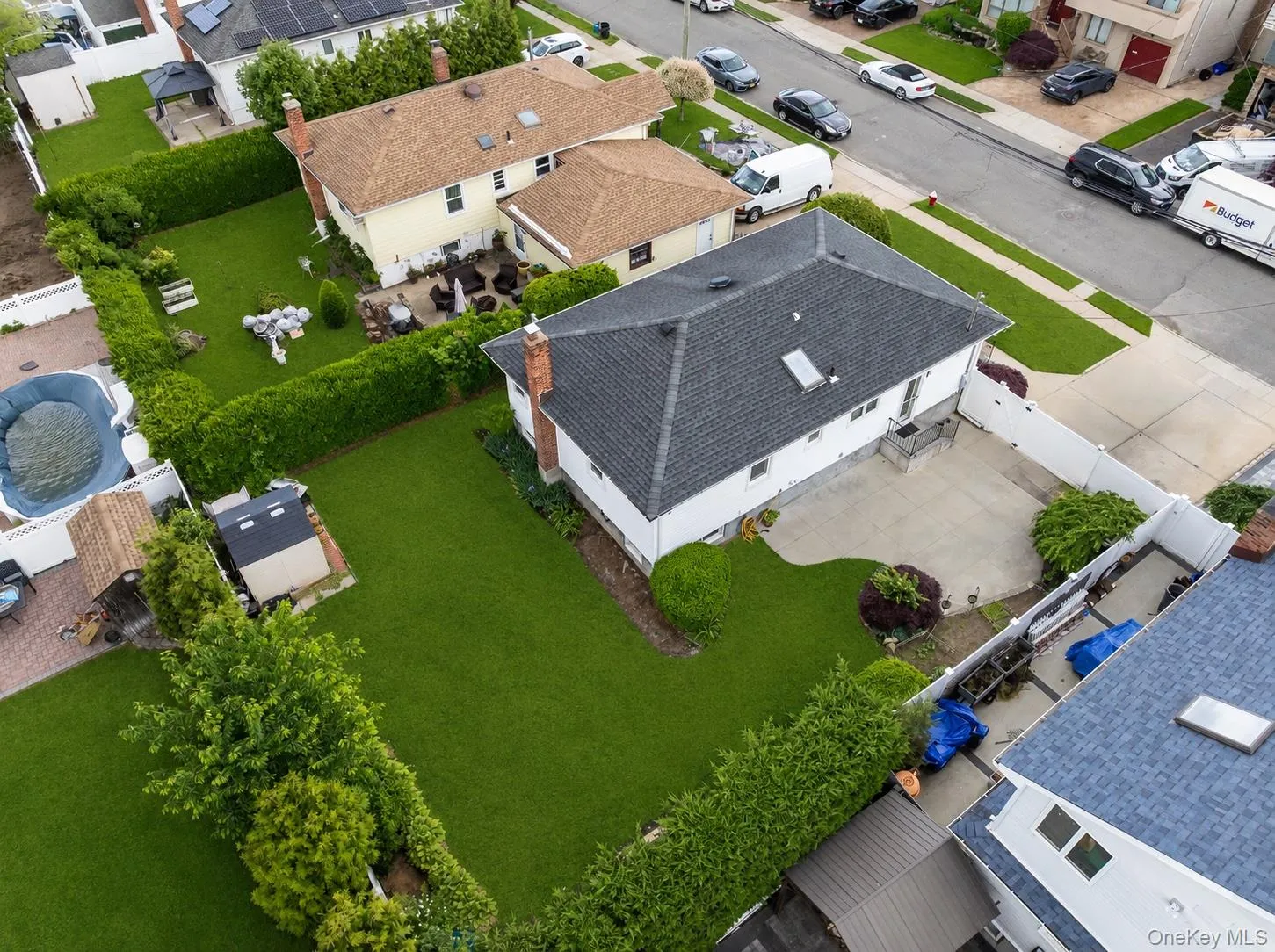 3330 Murdock Avenue, Hempstead, NY, 3 Bedrooms Bedrooms, 6 Rooms Rooms,1 BathroomBathrooms,Residential,For Rent,Murdock,0,1008052 3330 Murdock Avenue, Hempstead, NY, 3 Bedrooms Bedrooms, 6 Rooms Rooms,1 BathroomBathrooms,Residential,For Rent,Murdock,0,1008052