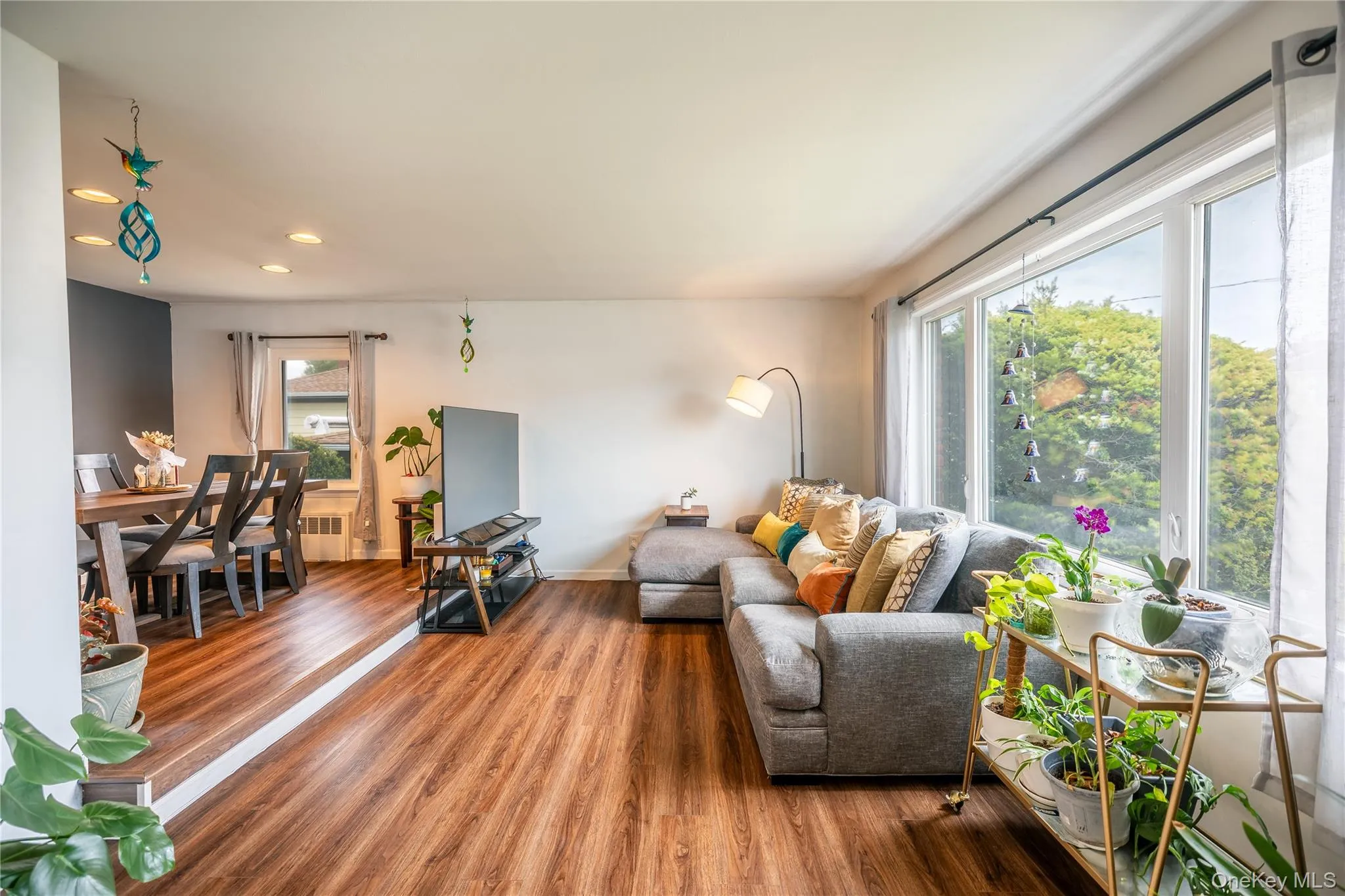3330 Murdock Avenue, Hempstead, NY, 3 Bedrooms Bedrooms, 6 Rooms Rooms,1 BathroomBathrooms,Residential,For Rent,Murdock,0,1008052 3330 Murdock Avenue, Hempstead, NY, 3 Bedrooms Bedrooms, 6 Rooms Rooms,1 BathroomBathrooms,Residential,For Rent,Murdock,0,1008052